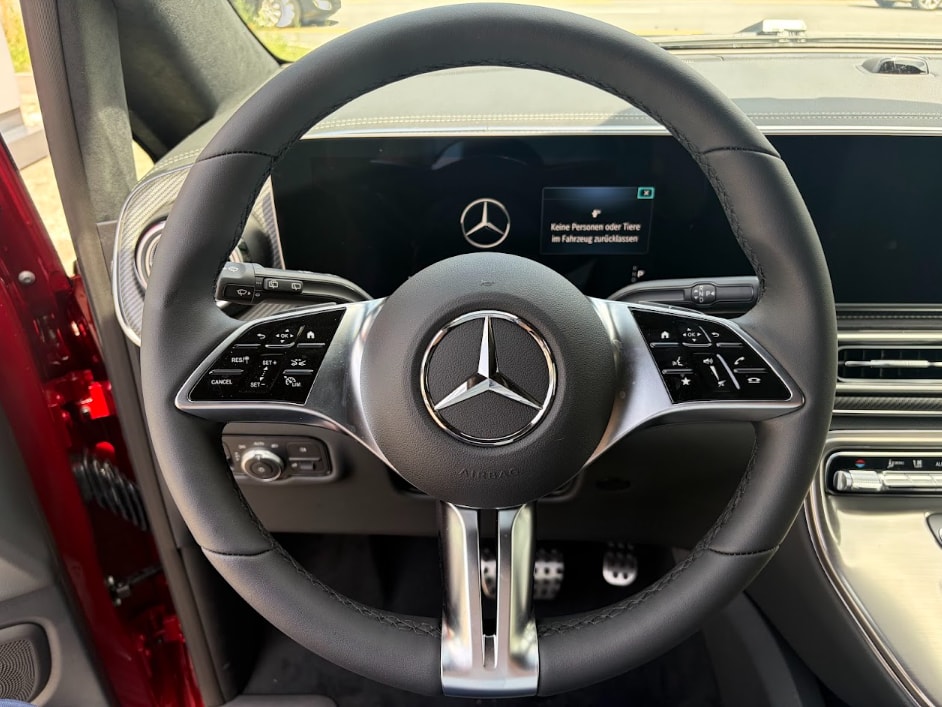 MERCEDES-BENZ V 300 d Exclusive L SWISS EDITION 4MATIC - 18