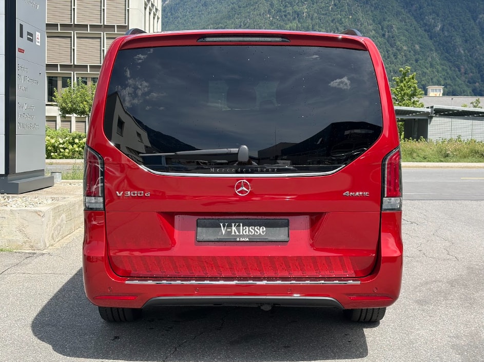 MERCEDES-BENZ V 300 d Exclusive L SWISS EDITION 4MATIC - 8
