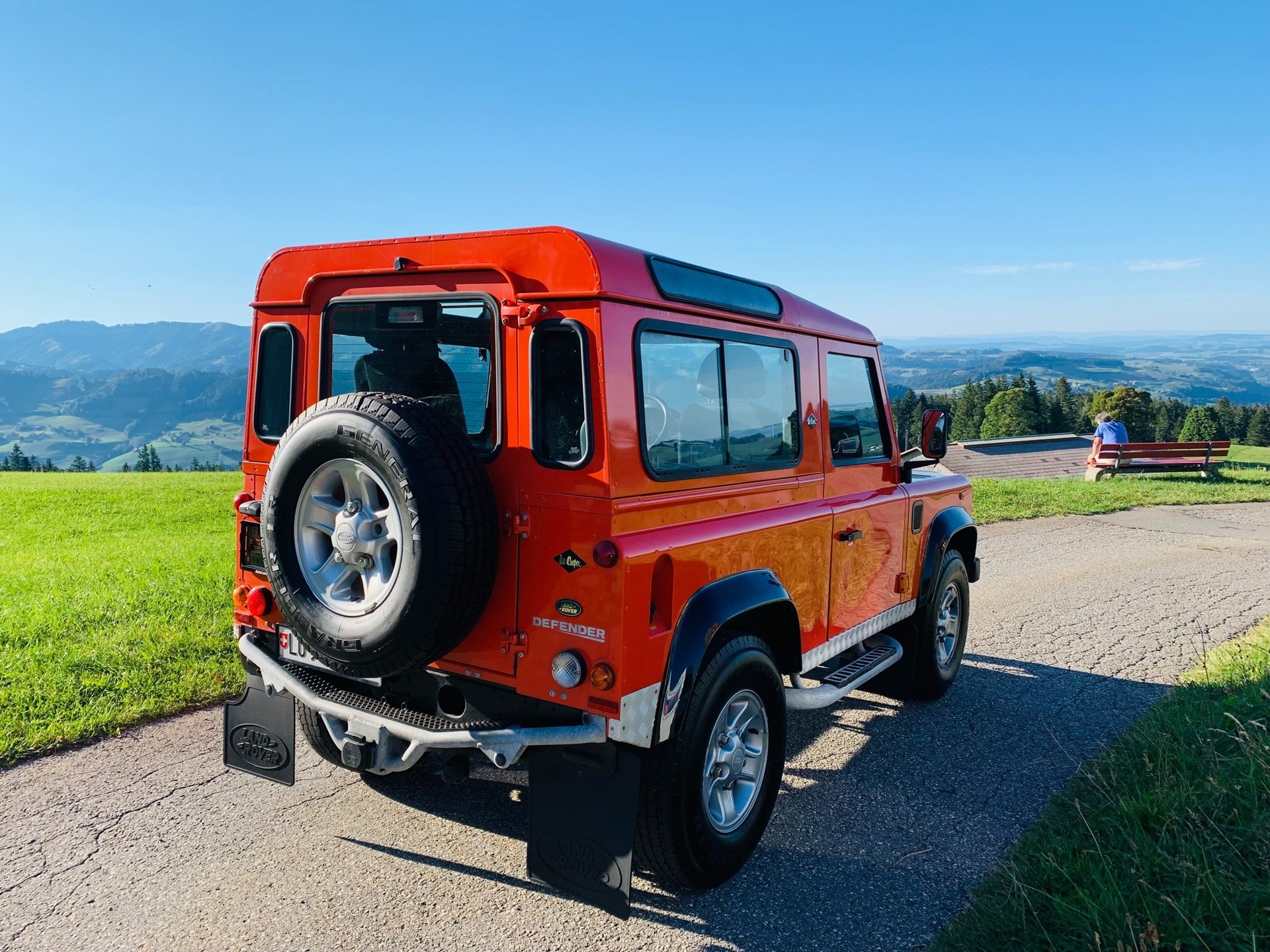 LAND ROVER Defender 90 SW 2.4Tdc - 13