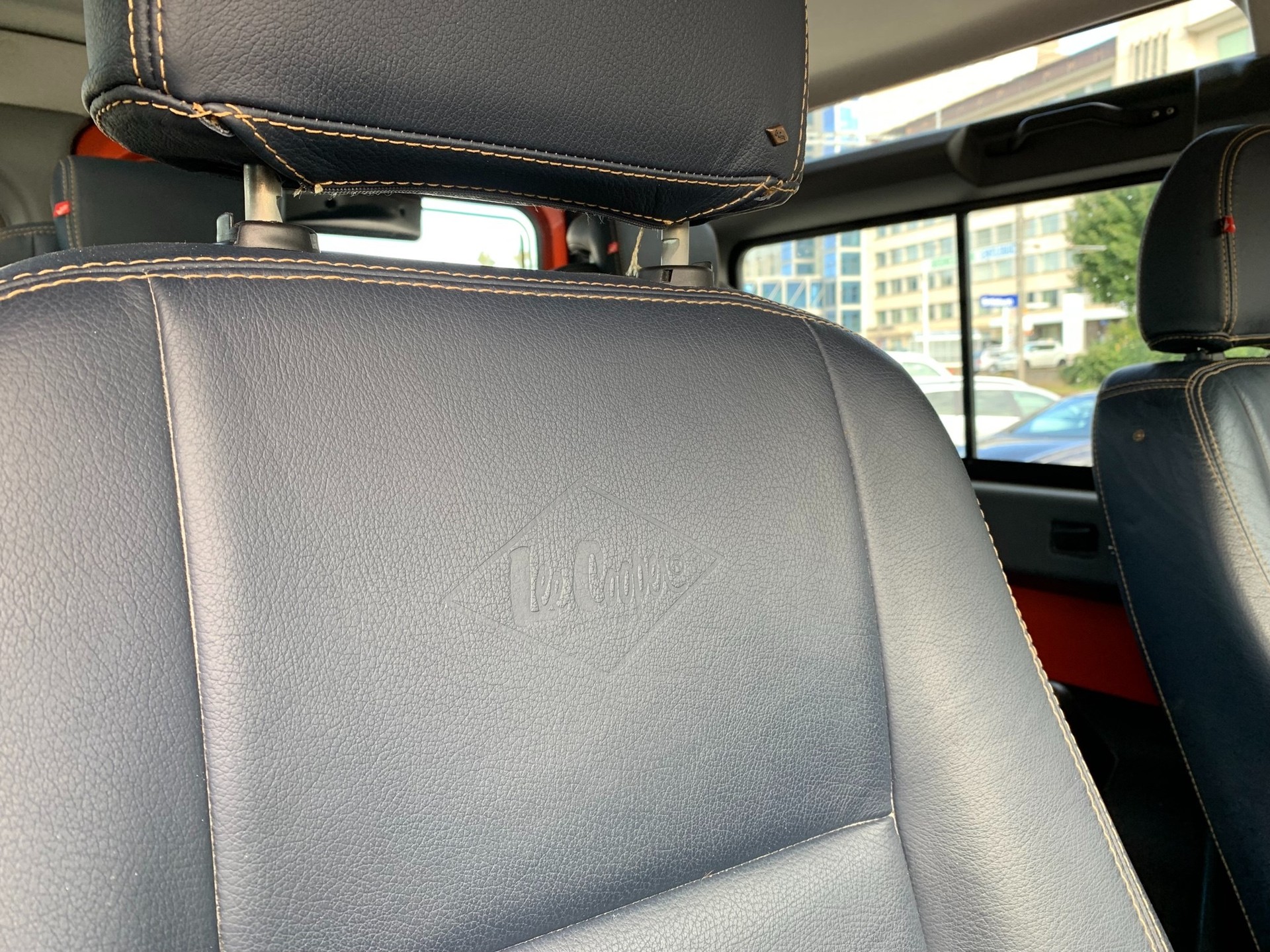 LAND ROVER Defender 90 SW 2.4Tdc - 10