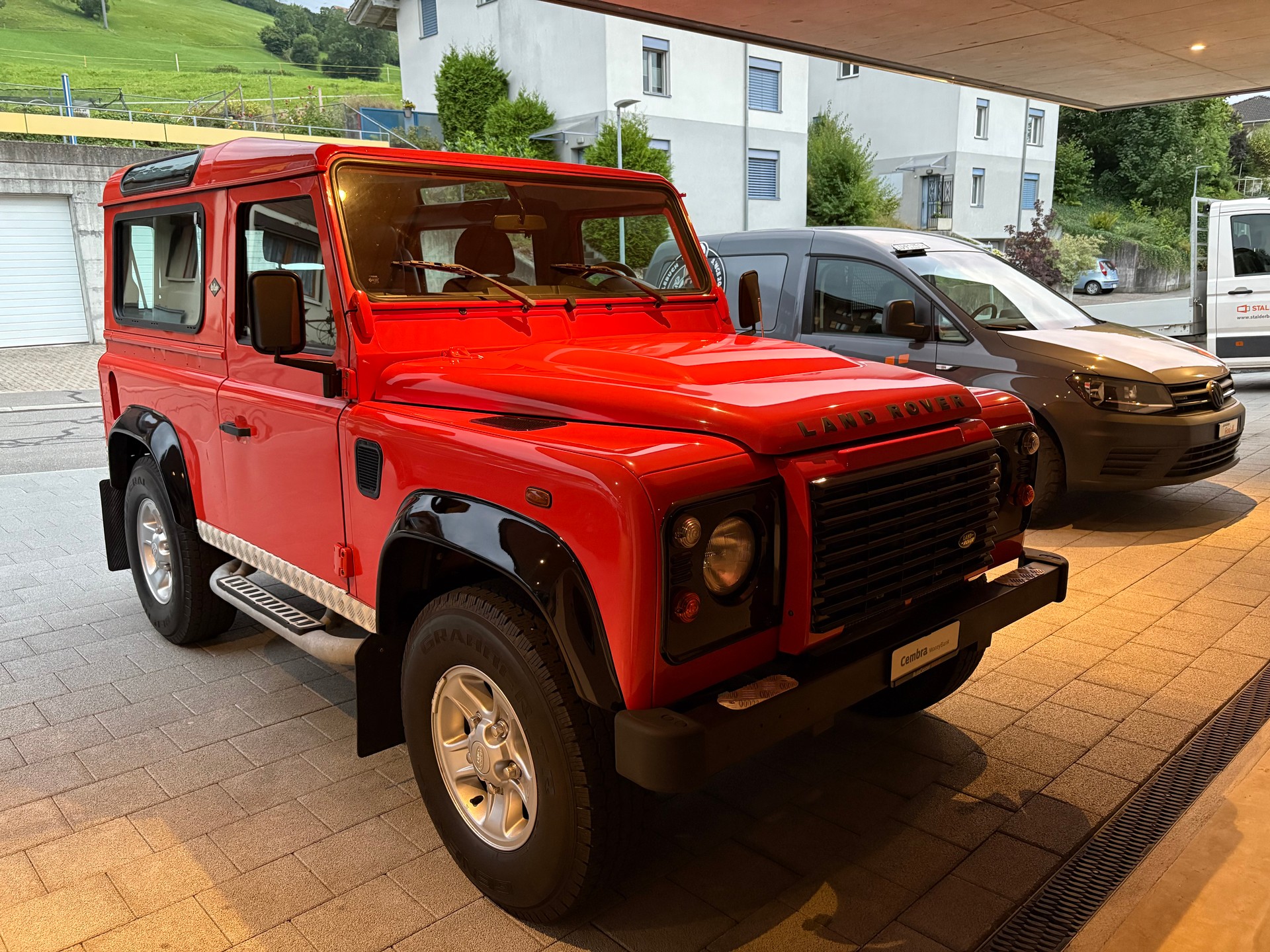 LAND ROVER Defender 90 SW 2.4Tdc - 2