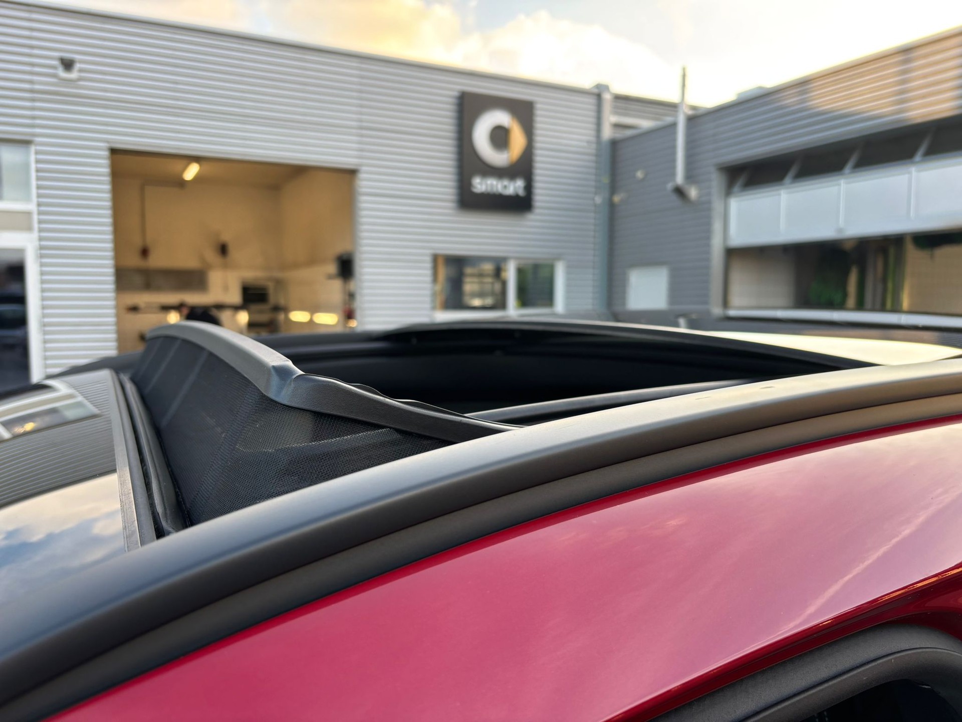 MERCEDES-BENZ EQA 350 AMG-Line 4Matic - 13