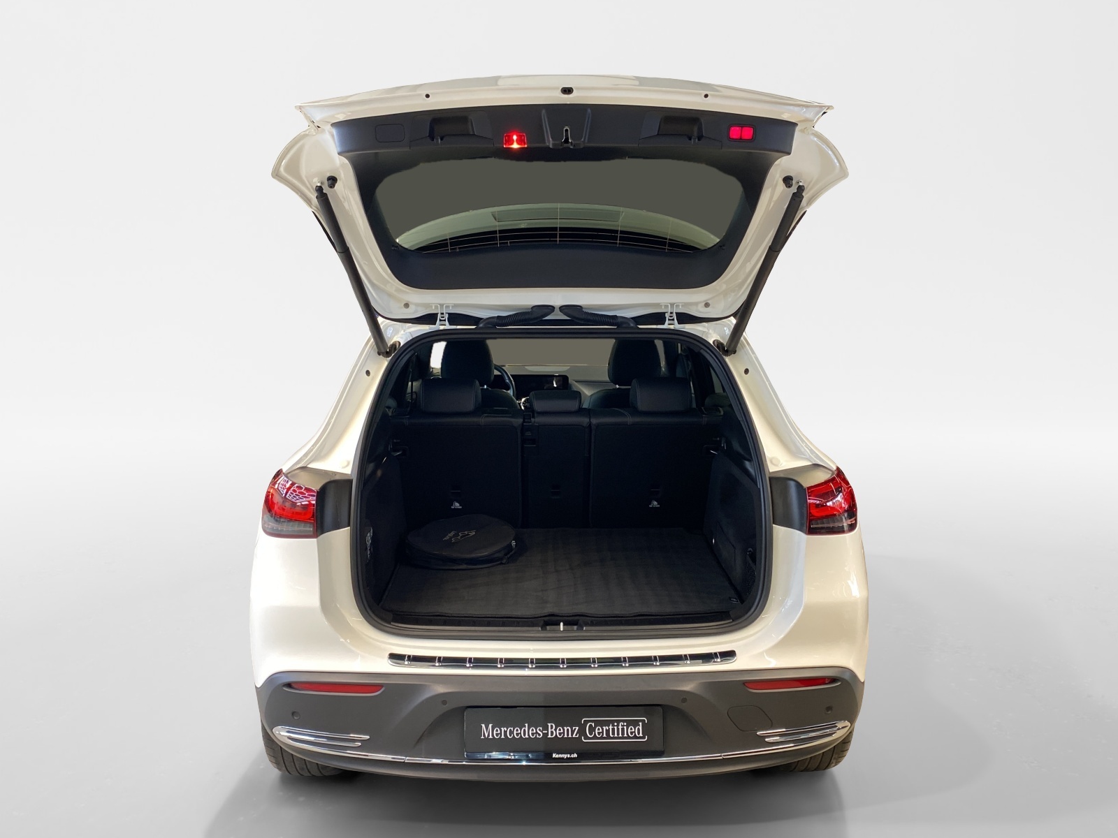 MERCEDES-BENZ EQA 350 - 6