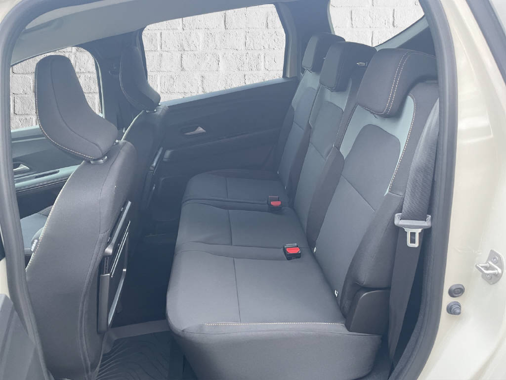 DACIA Jogger 1.8 Hybrid Extreme 7P - 10