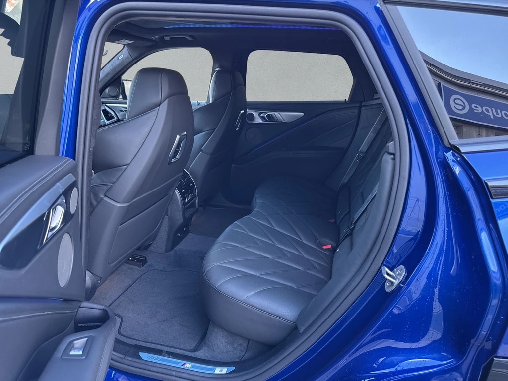 BMW XM xDrive 50e PHEV Steptronic - 12