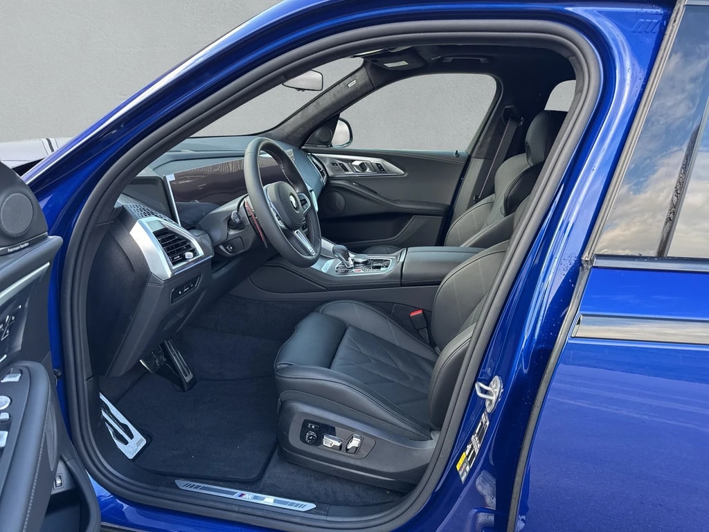 BMW XM xDrive 50e PHEV Steptronic - 11