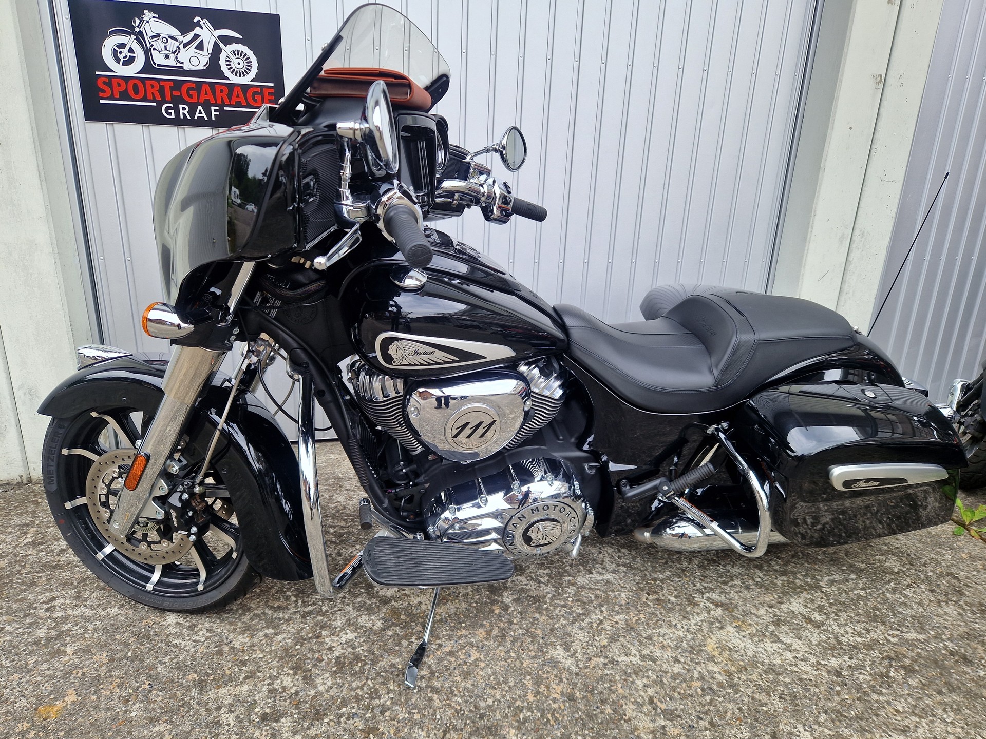 INDIAN Chieftain Limited - 4