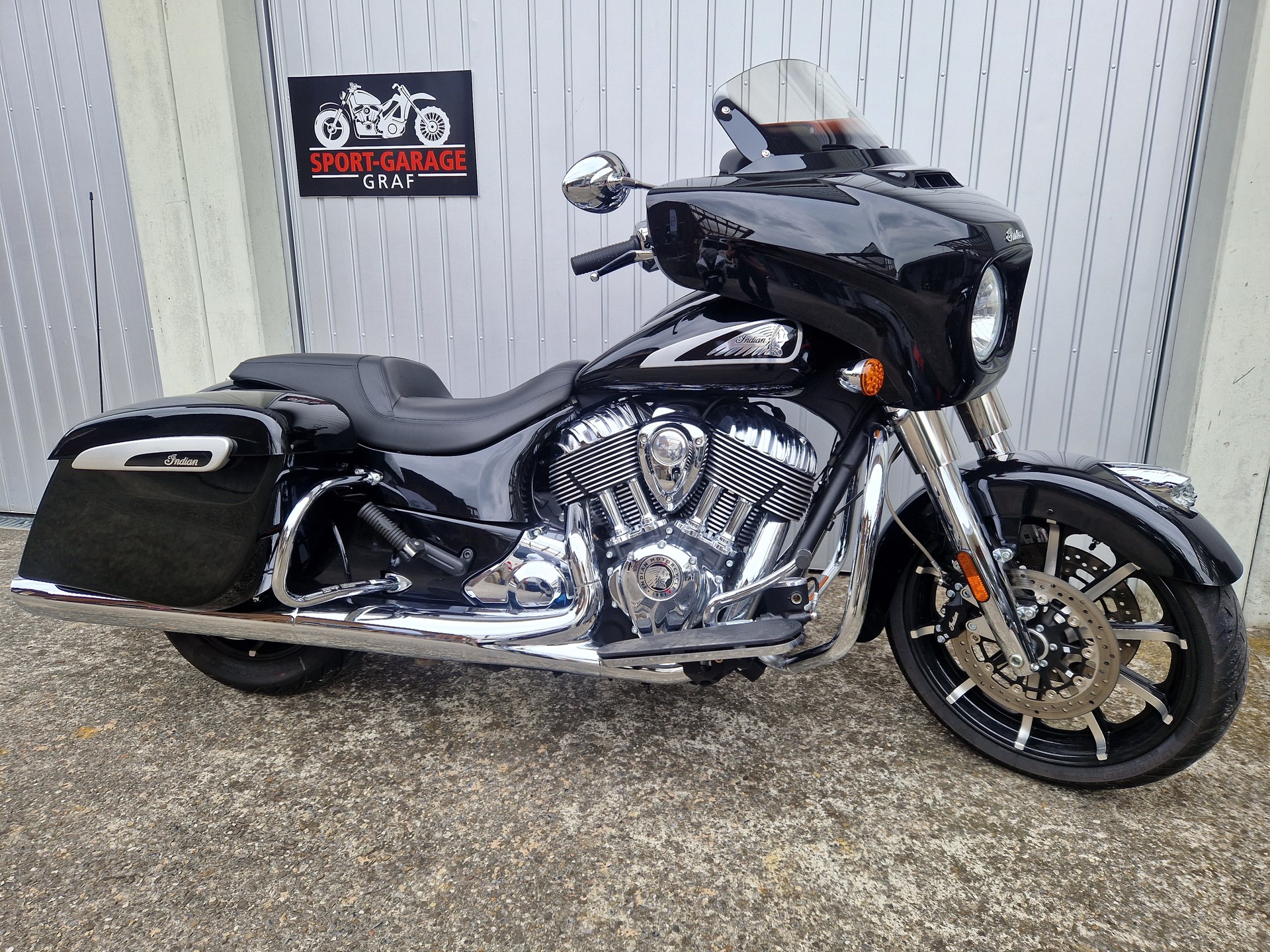 INDIAN Chieftain Limited - 1