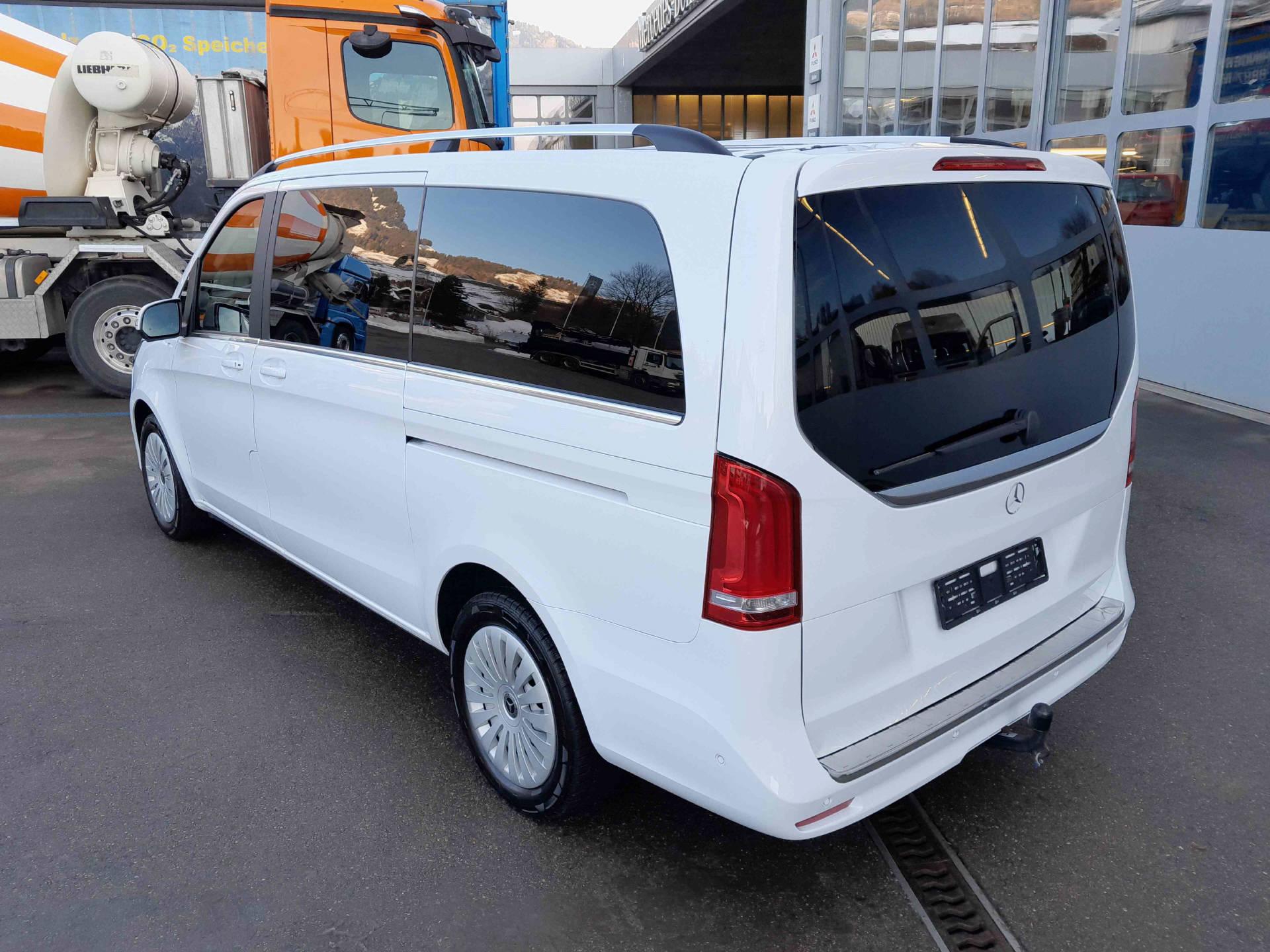 MERCEDES-BENZ V 300d Avantgarde L 4x4 - 3