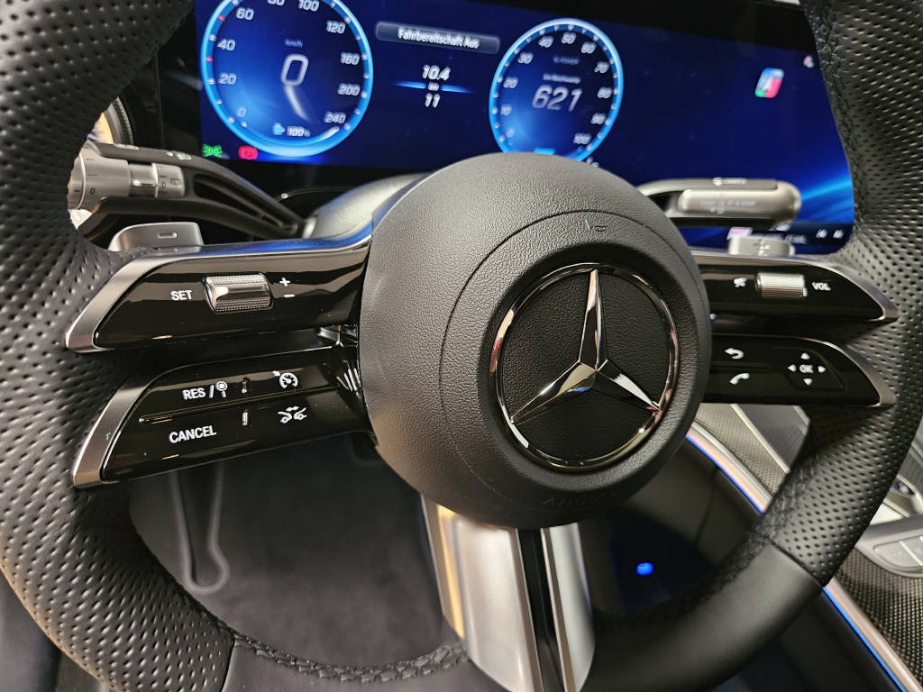 MERCEDES-BENZ GLC 400 4Matic with EQ Technology - 10