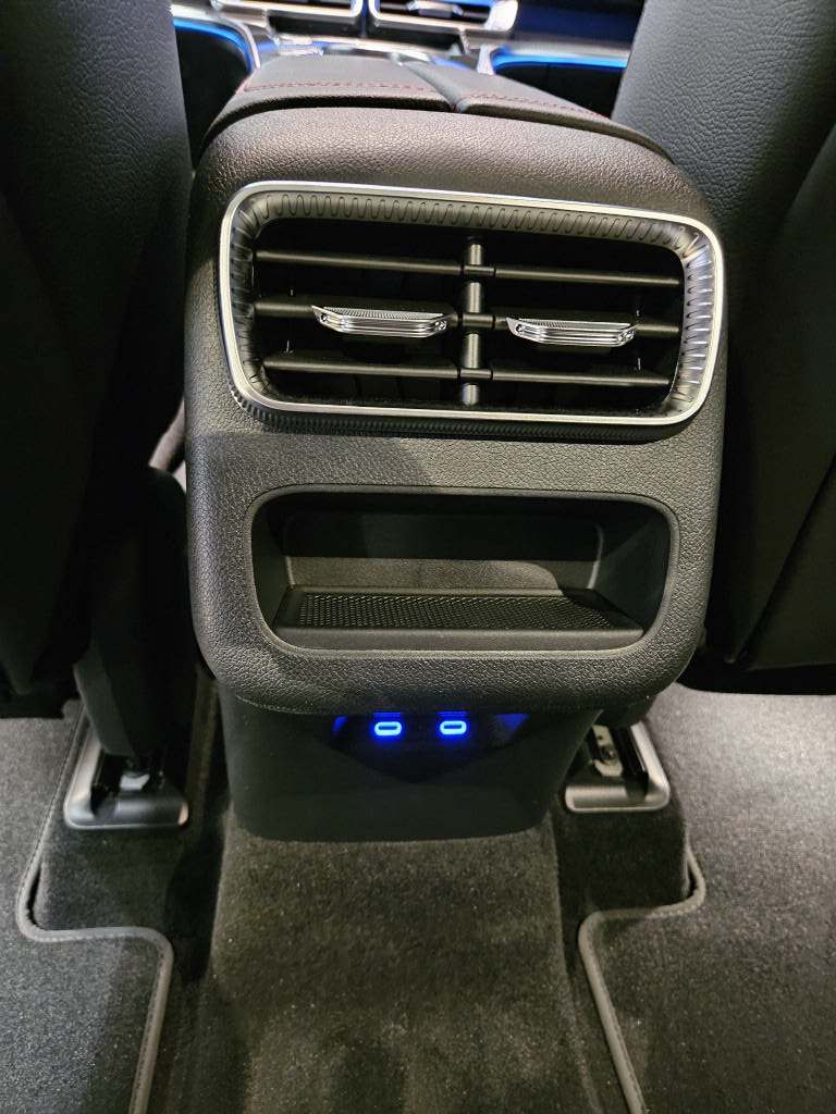 MERCEDES-BENZ GLC 400 4Matic with EQ Technology - 14