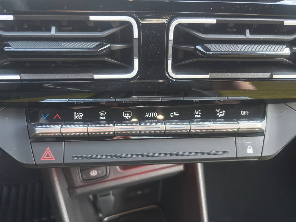 RENAULT R5 E-Tech Comfort Range iconic five - 14