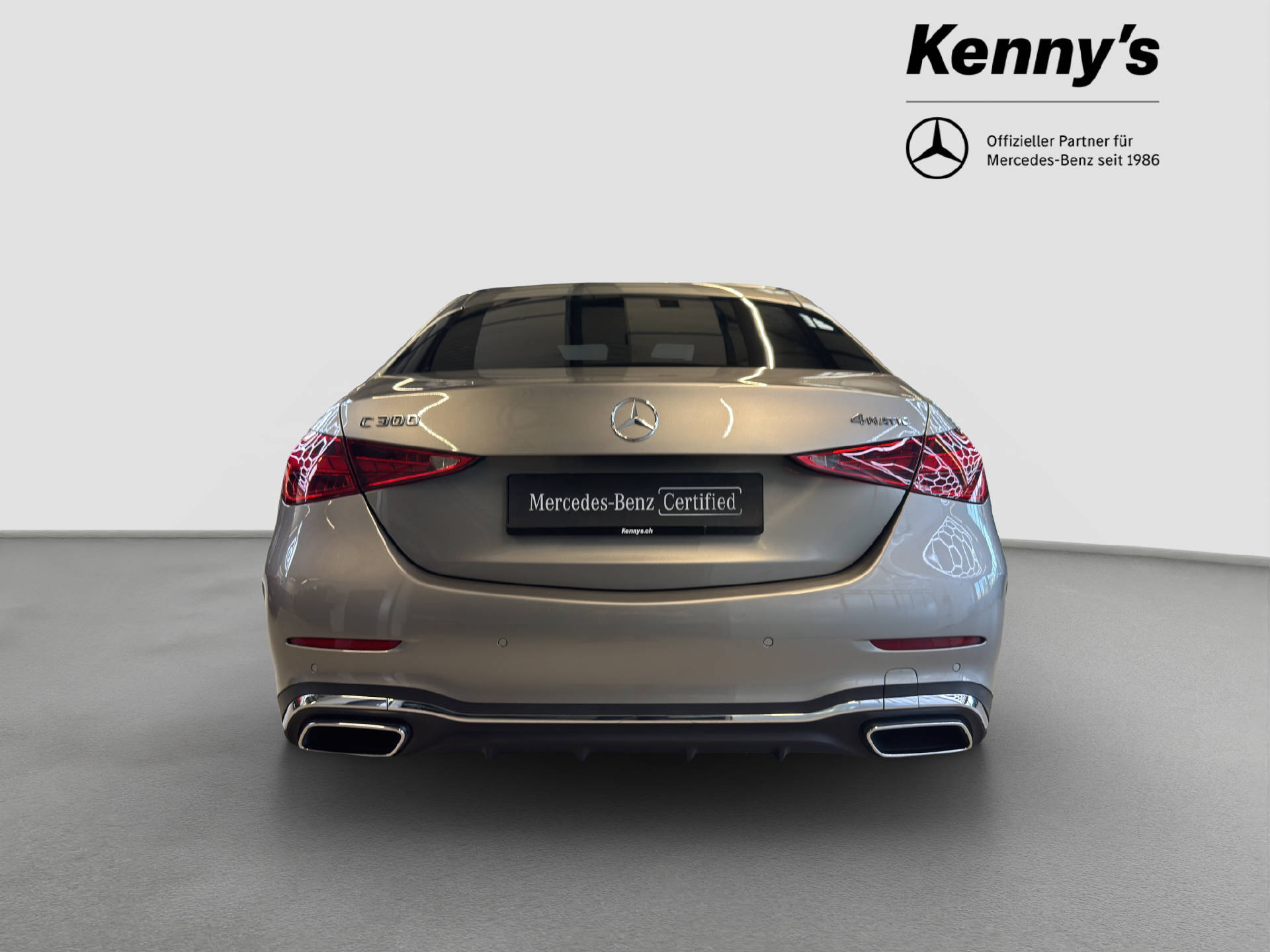 MERCEDES-BENZ C 300 AMG Line 4MATIC - 5