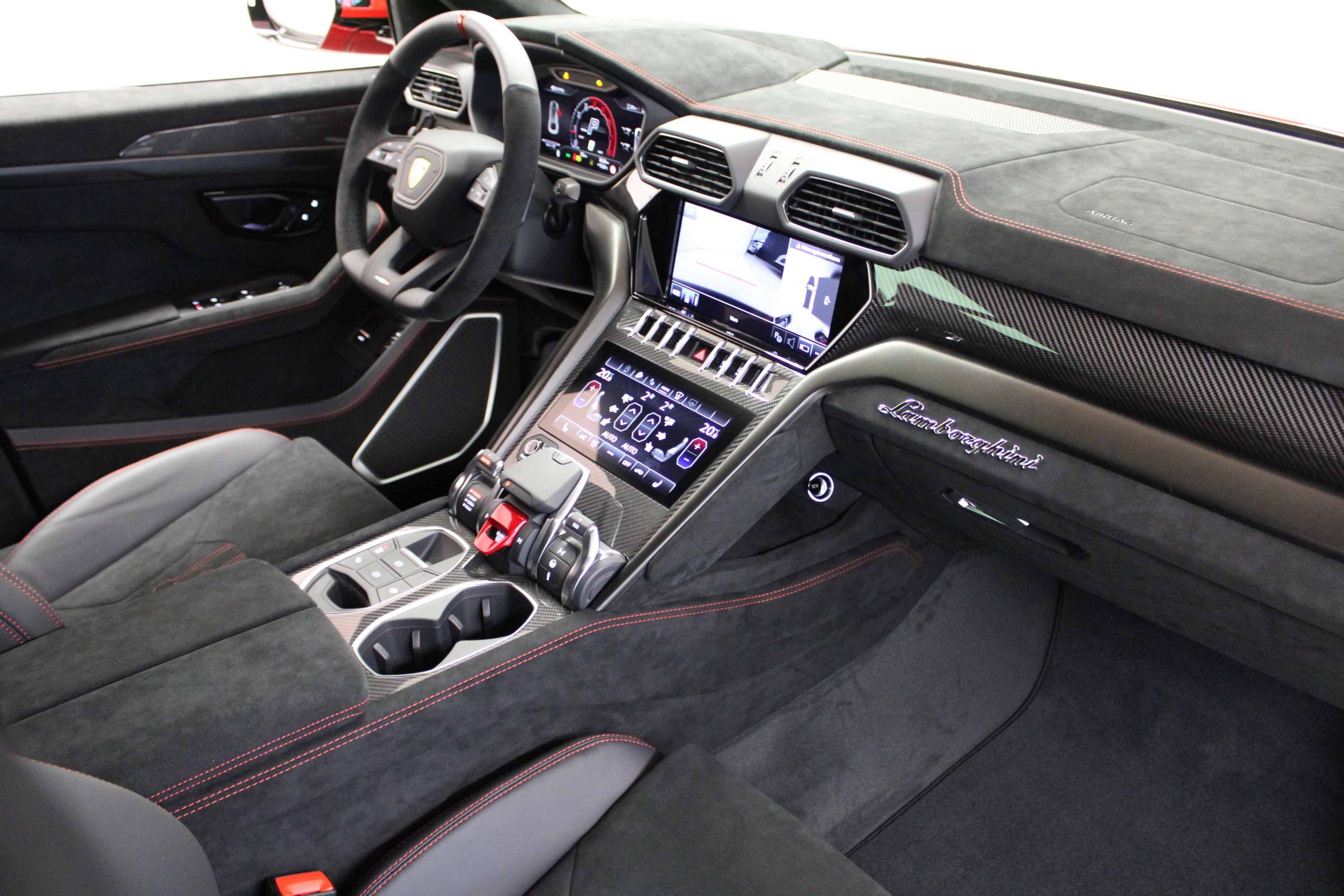 Urus Performante thumbnail n°6