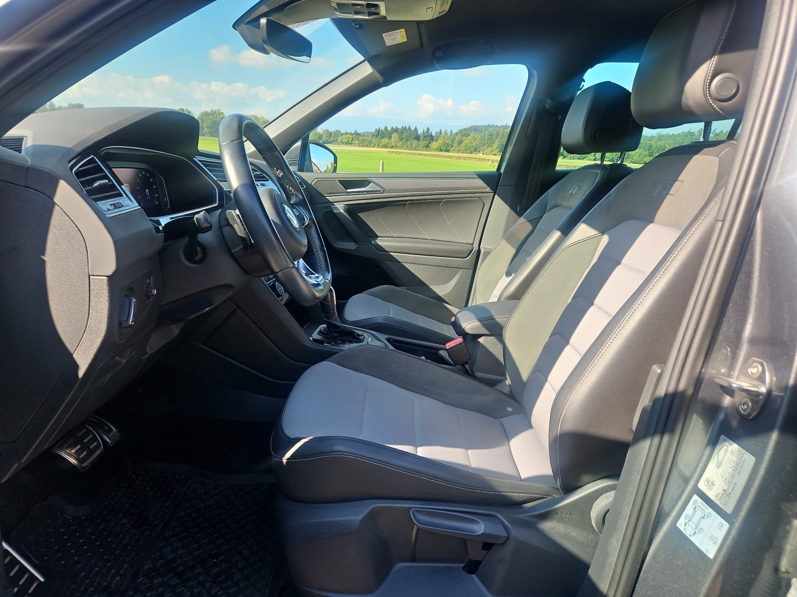 VW Tiguan 2.0 TDI SCR Highline DSG - 7