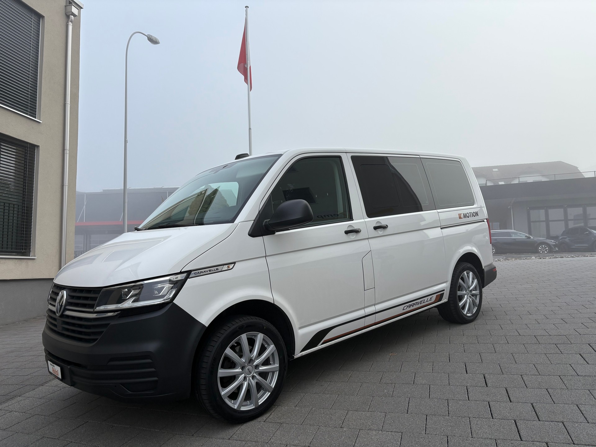 VW T6.1 2.0 TDI 4Motion - 3