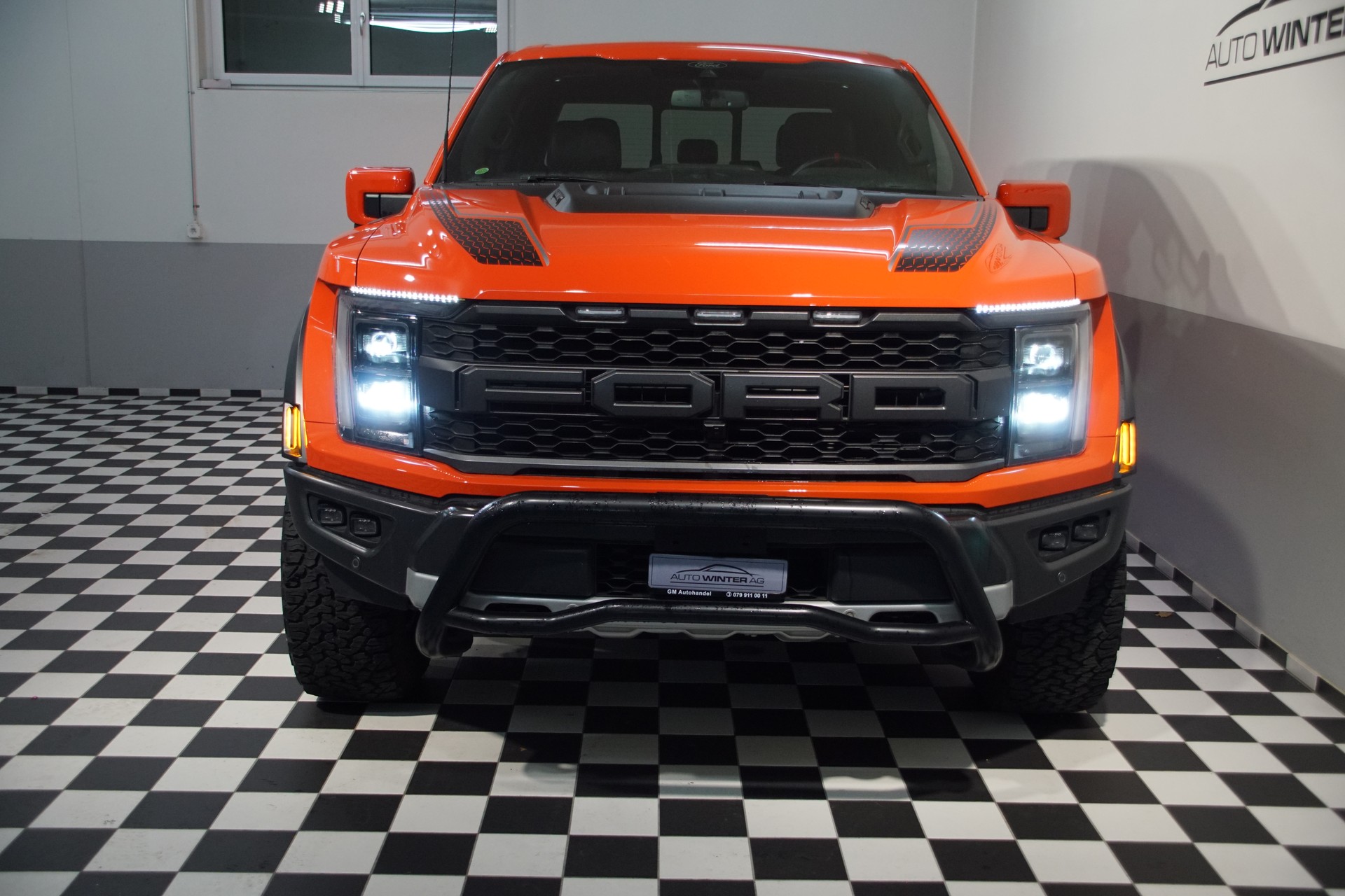 FORD F-Pickup Raptor Super Crew - 12
