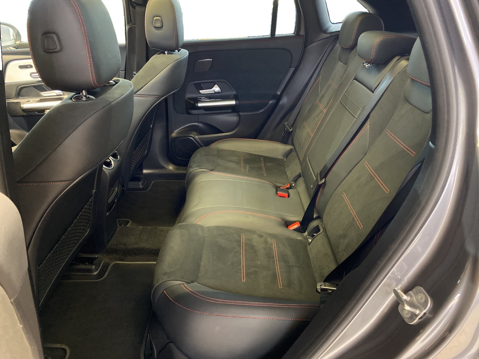 MERCEDES-BENZ EQA 350 Excellence AMG Line 4MATIC - 9