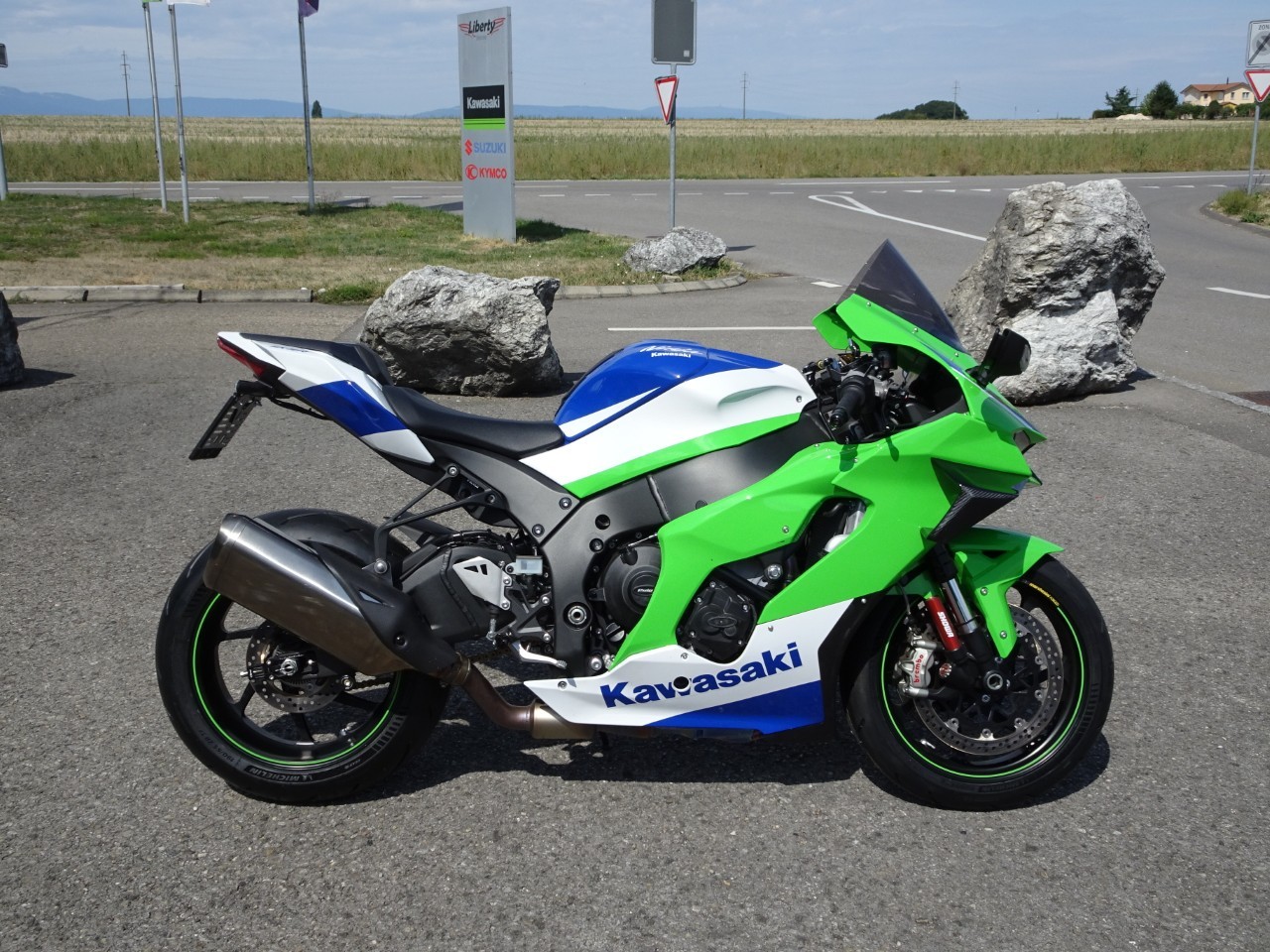 KAWASAKI Ninja ZX-10 RR 40th Anniversary - 4