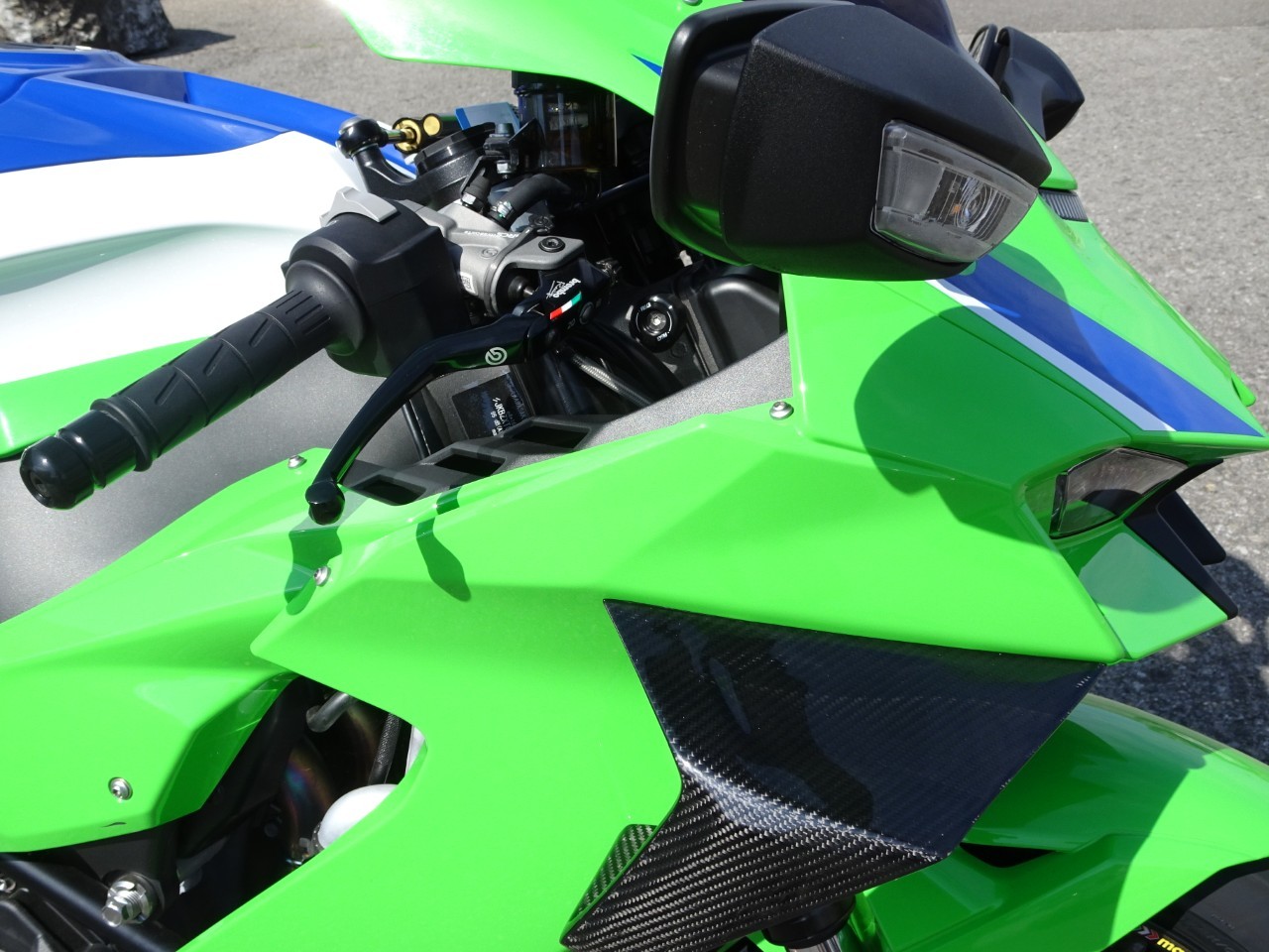 KAWASAKI Ninja ZX-10 RR 40th Anniversary - 6