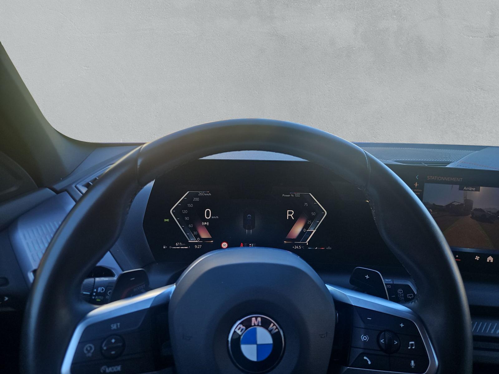 BMW 120i M Sport F70 (CH) AHK ** Action Leasing à 2.88% Jusqu'au 30.09.2026 ** - 23