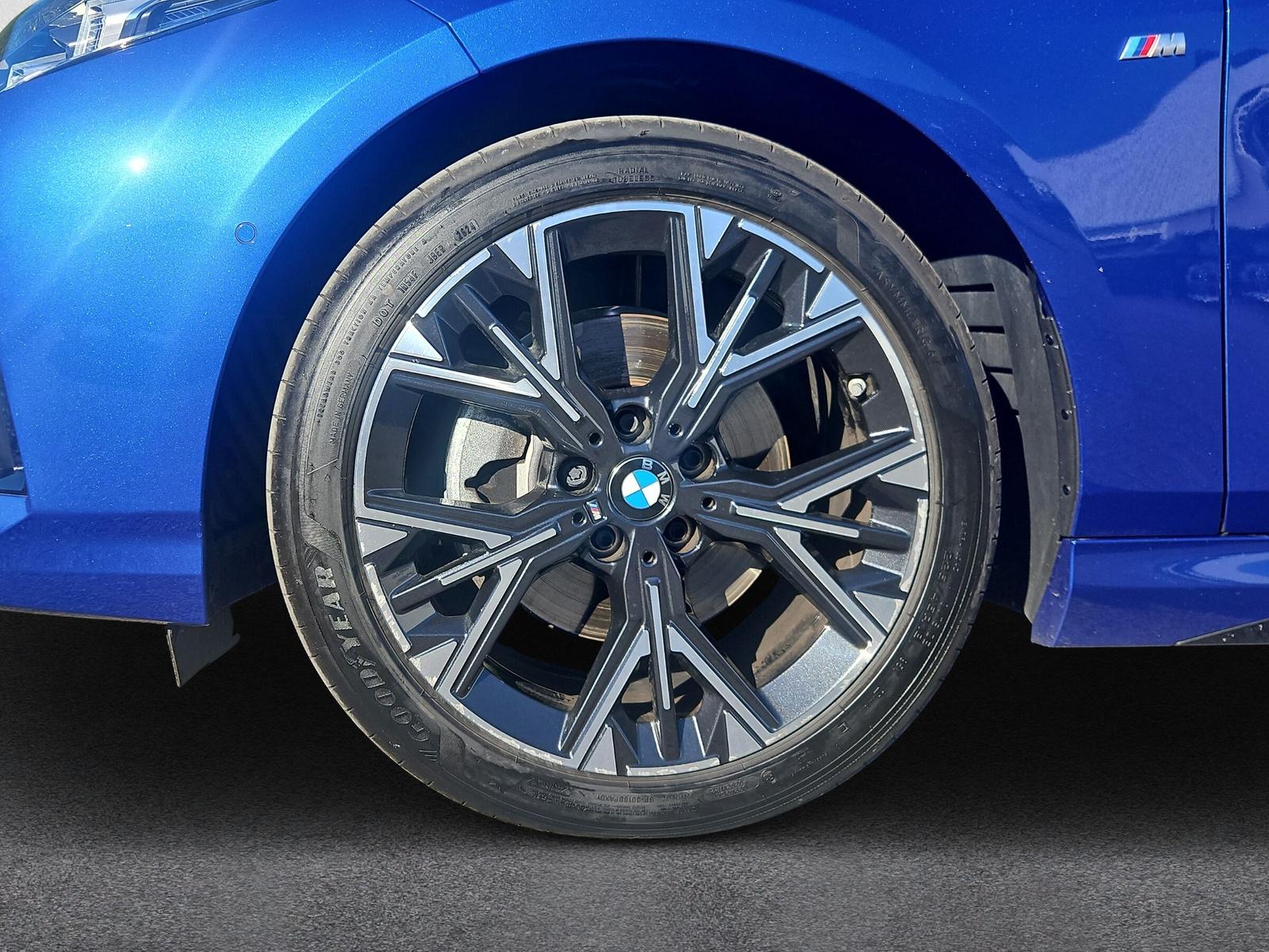 BMW 120i M Sport F70 (CH) AHK ** Action Leasing à 2.88% Jusqu'au 30.09.2026 ** - 10