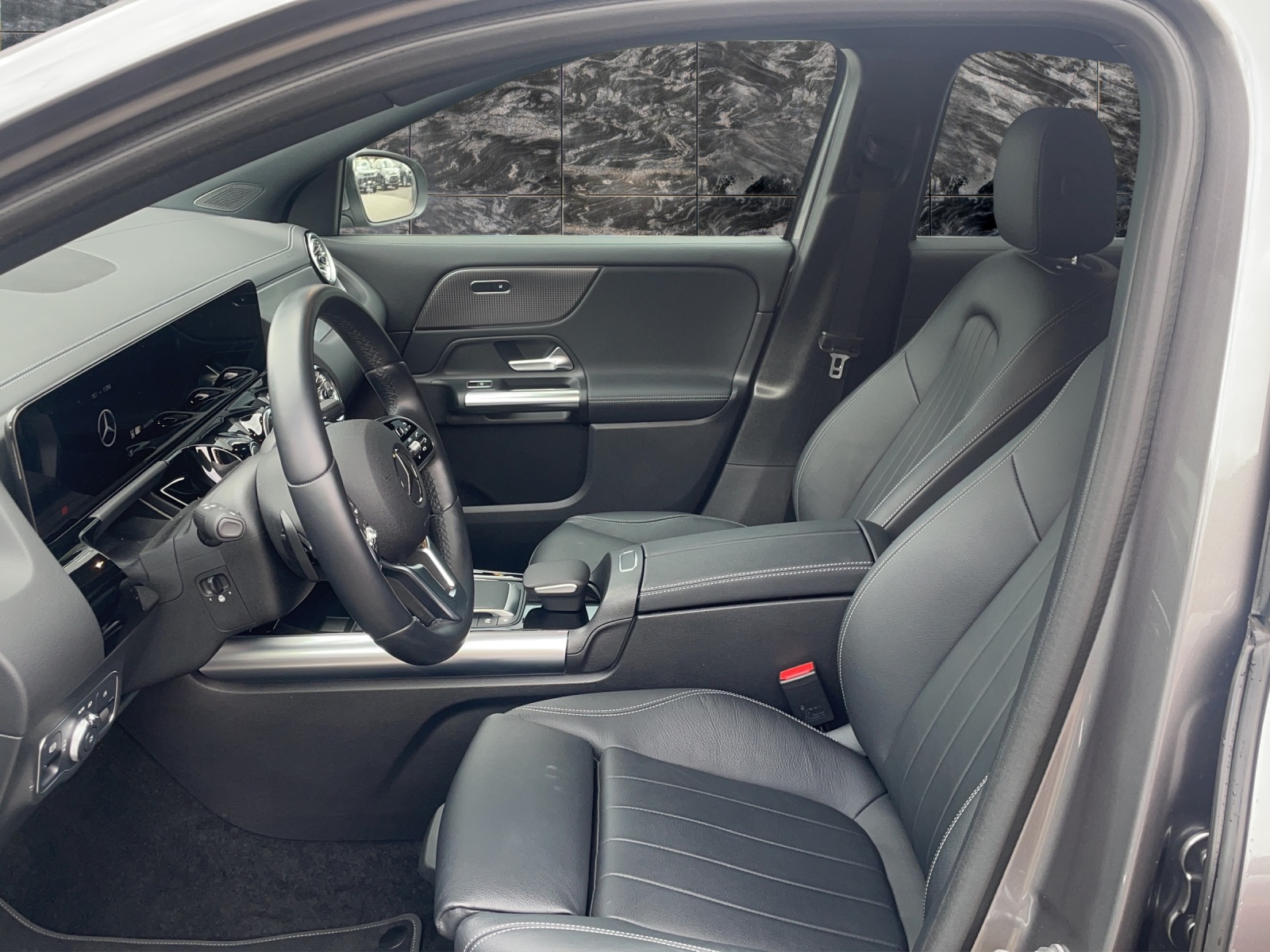 MERCEDES-BENZ GLA 250e Progressive 8G-DCT - 10