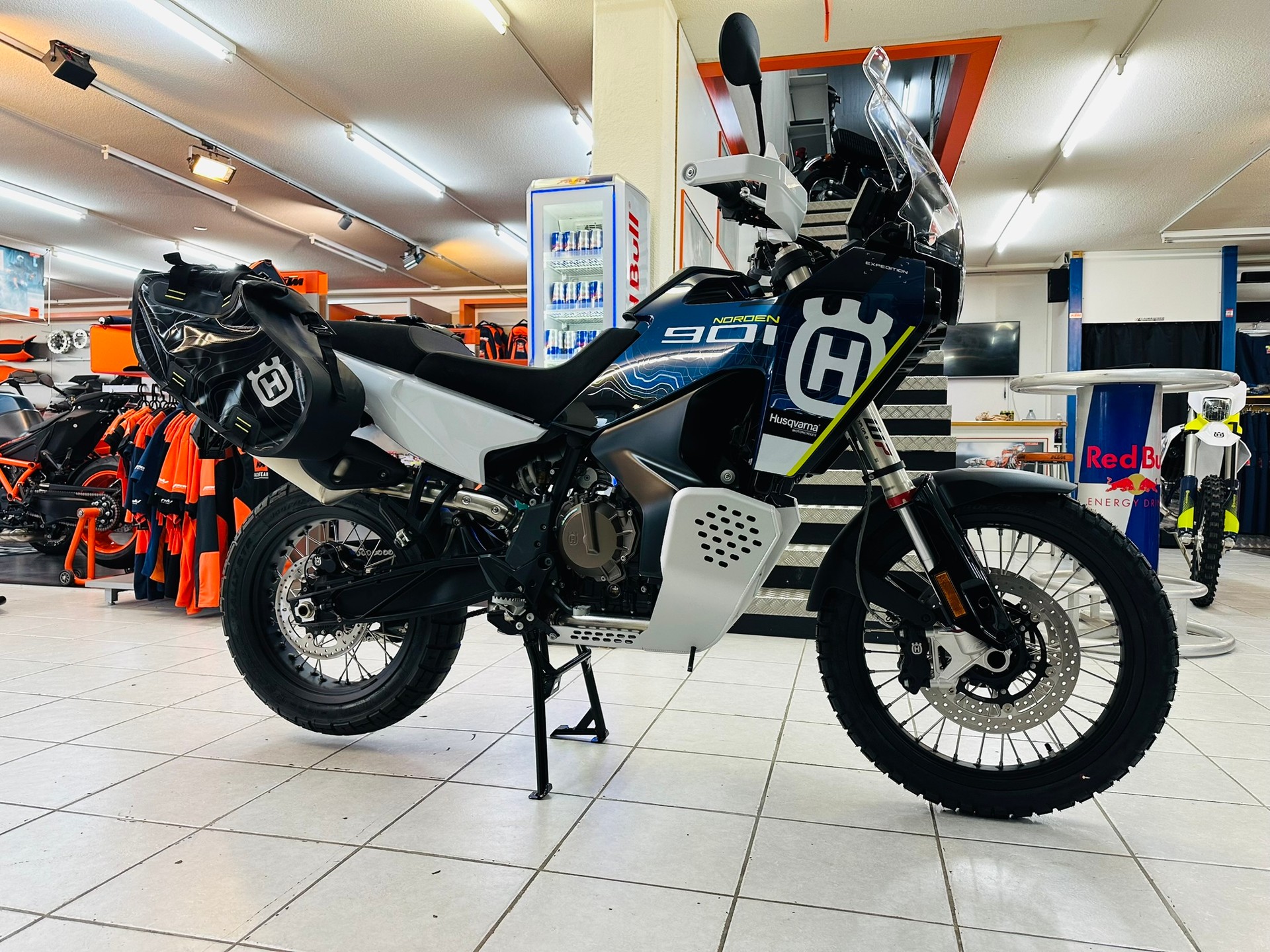 HUSQVARNA Norden 901 Expedition