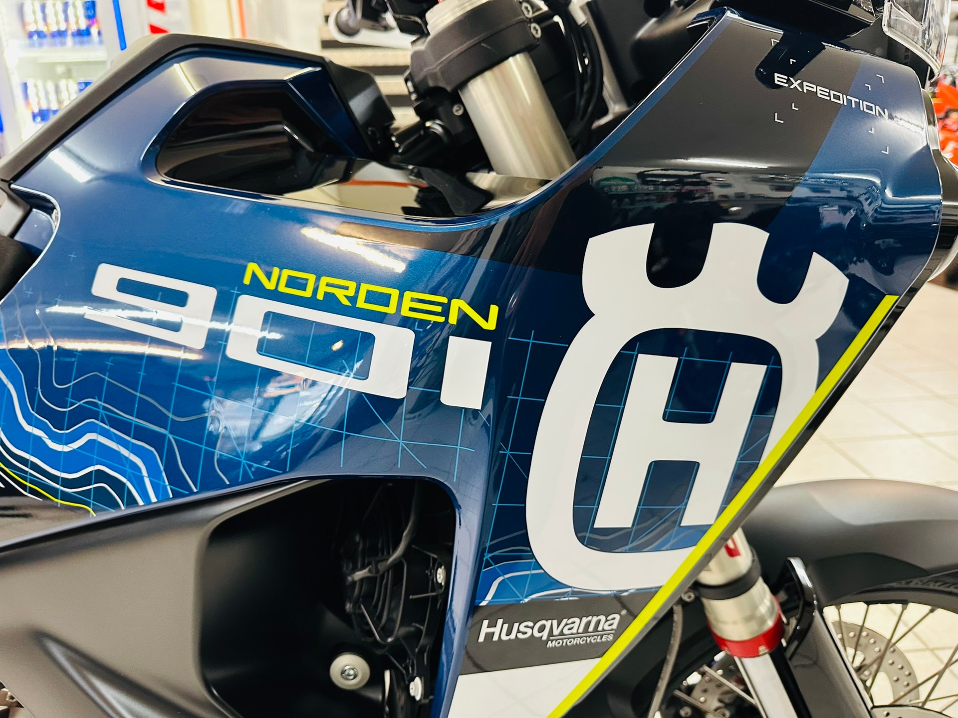 HUSQVARNA Norden 901 Expedition - 3