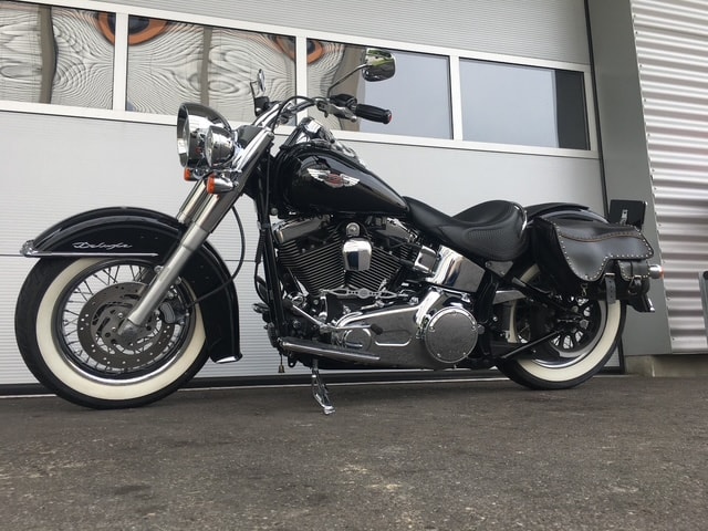 HARLEY-DAVIDSON FLSTNI Softail Deluxe - 2