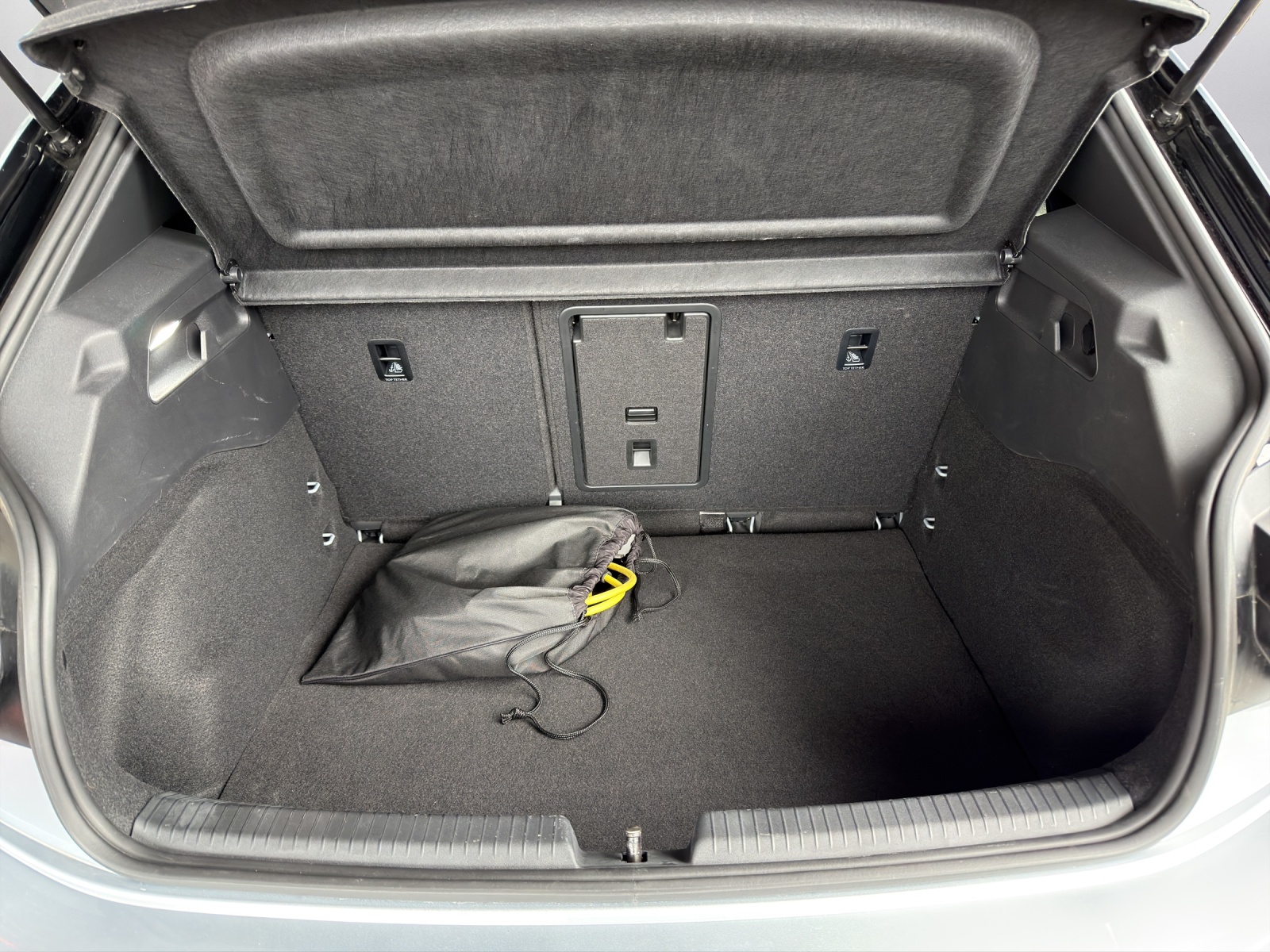 VW ID.3 Pro Performance 58 kWh Life Plus Zoll - 12