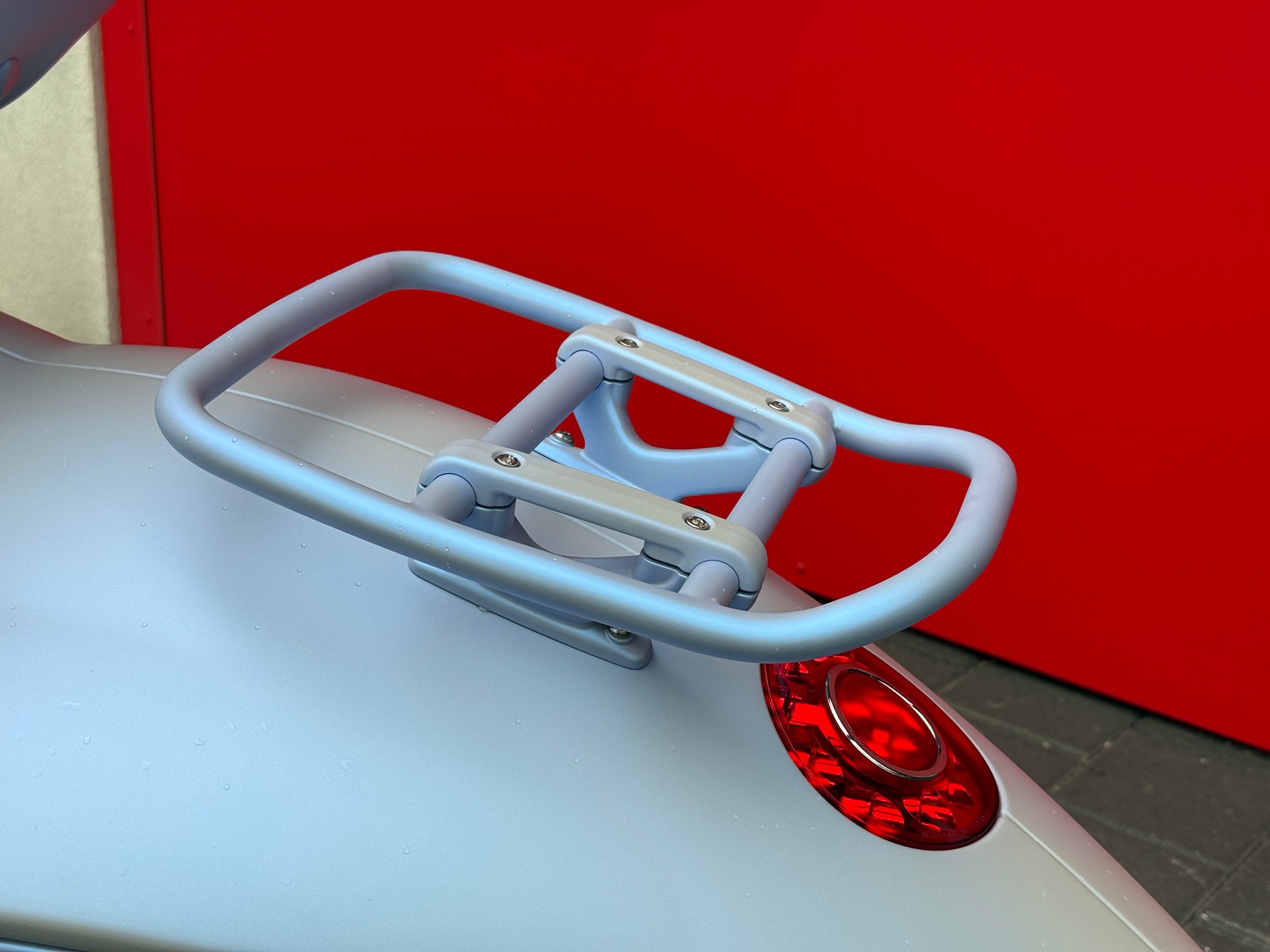 PIAGGIO Vespa 946 Snake - 4