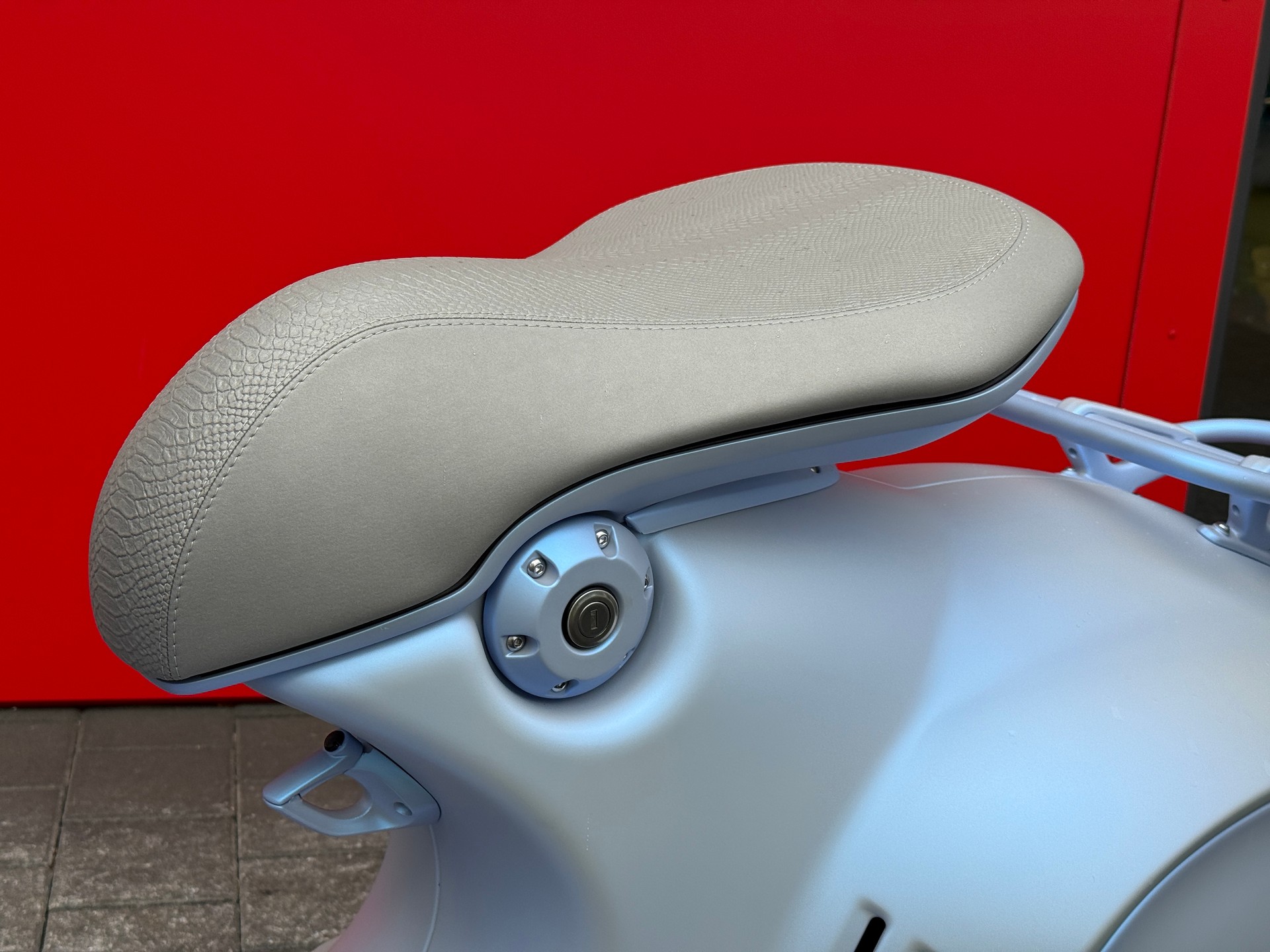 PIAGGIO Vespa 946 Snake - 9