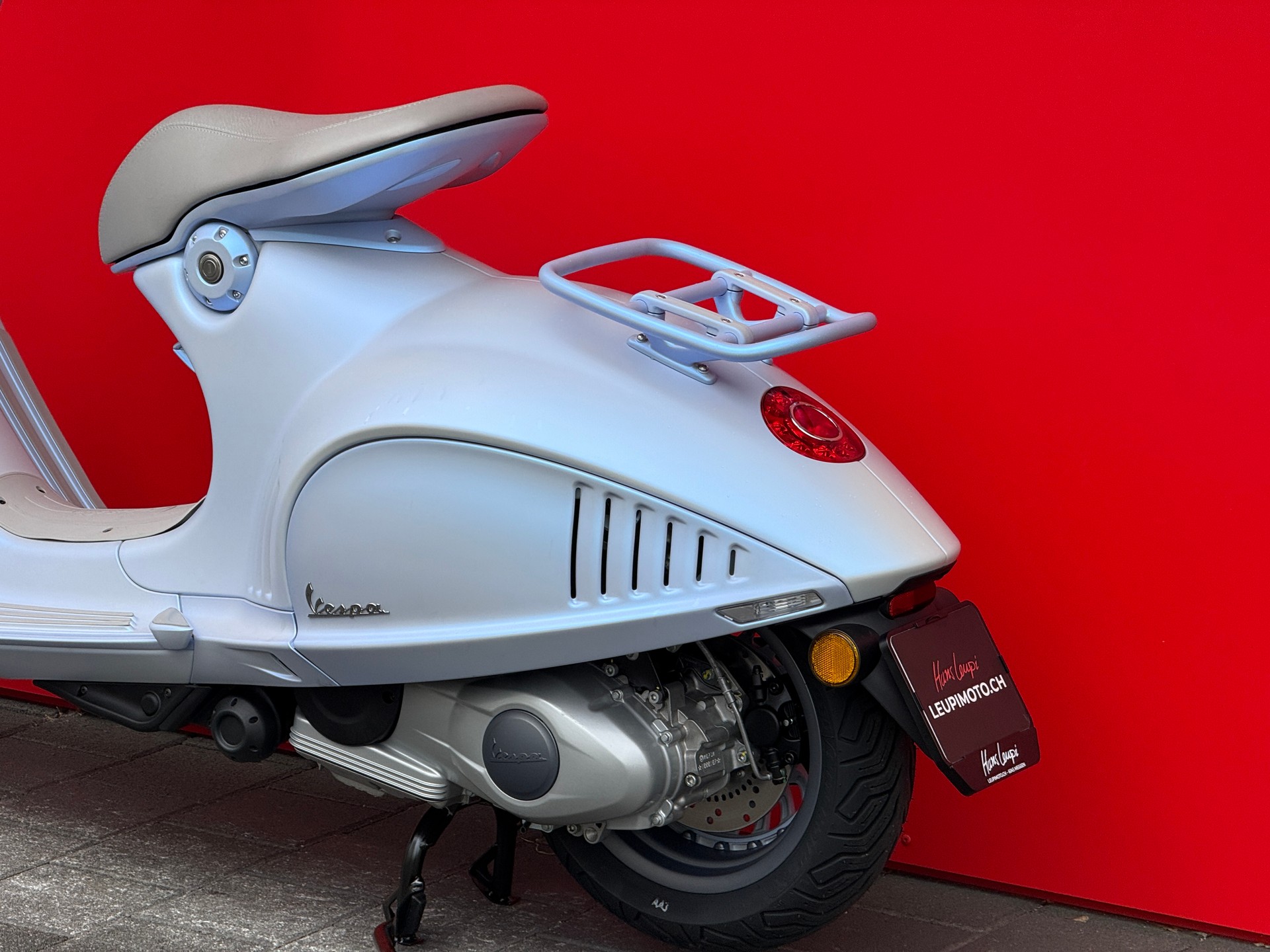 PIAGGIO Vespa 946 Snake - 8