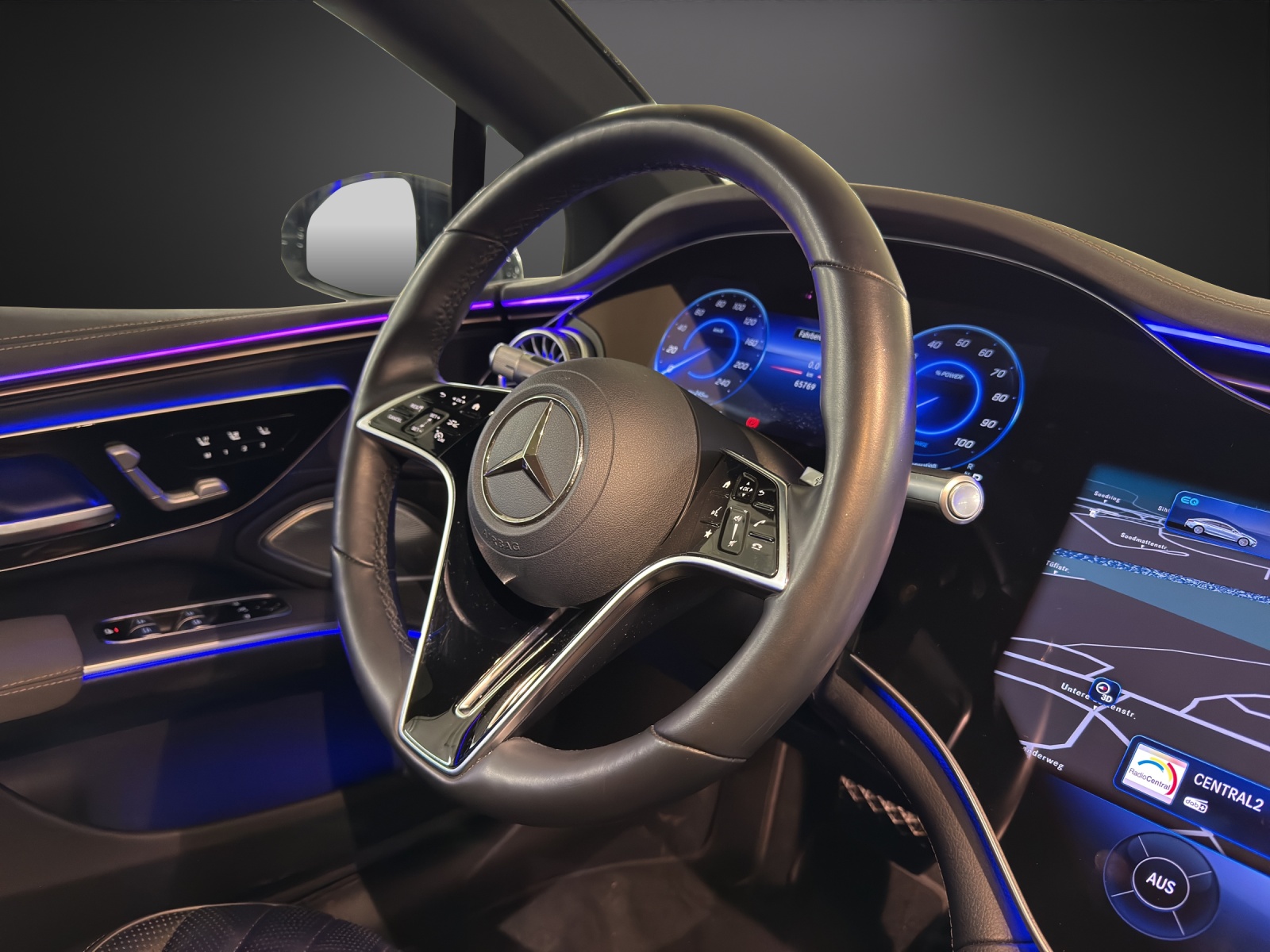 MERCEDES-BENZ EQS 580 4Matic Edition 1 Premium-Plus-Paket - 12