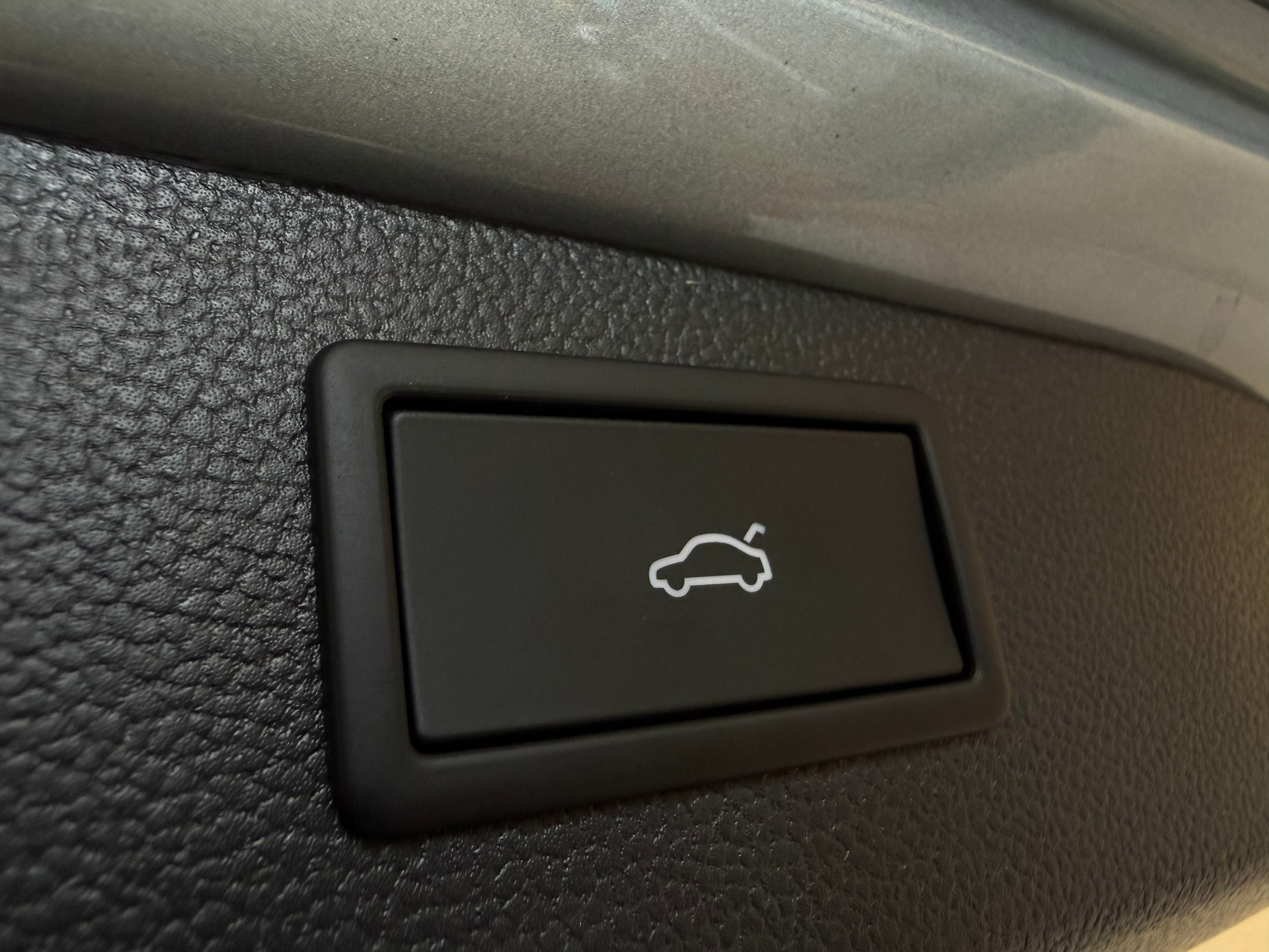 SKODA Superbe Combi Sportline 2.0 TDI 4x4 DSG - 14