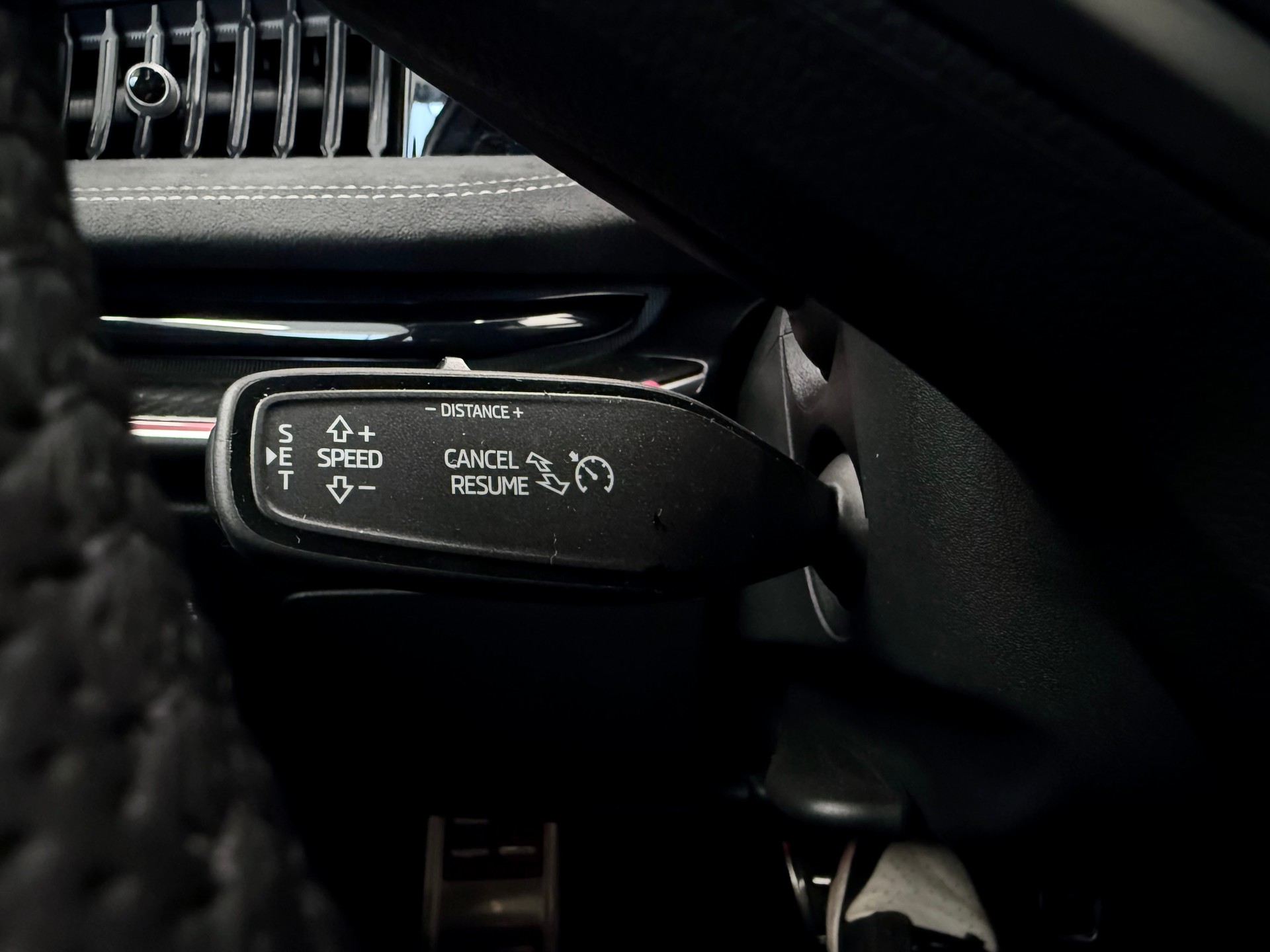 SKODA Superbe Combi Sportline 2.0 TDI 4x4 DSG - 26