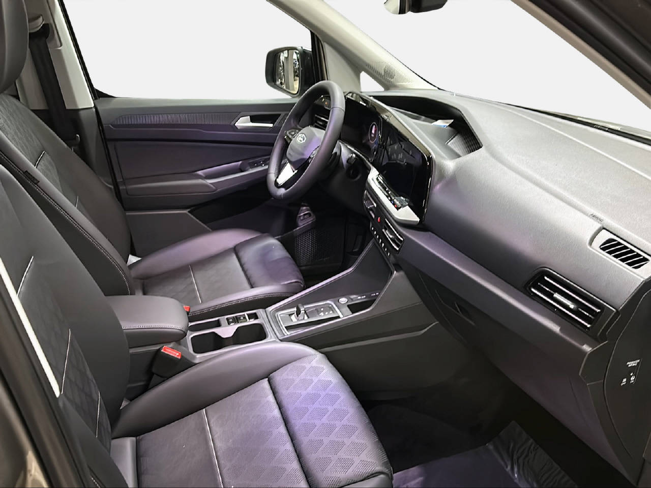 FORD TOURNEO Connect 1.5 EcoBoost 150 Titanium PHEV - 13