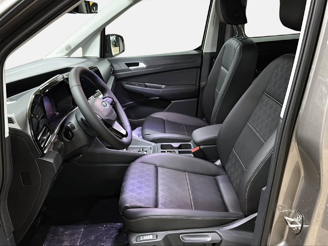 FORD TOURNEO Connect 1.5 EcoBoost 150 Titanium PHEV - 10