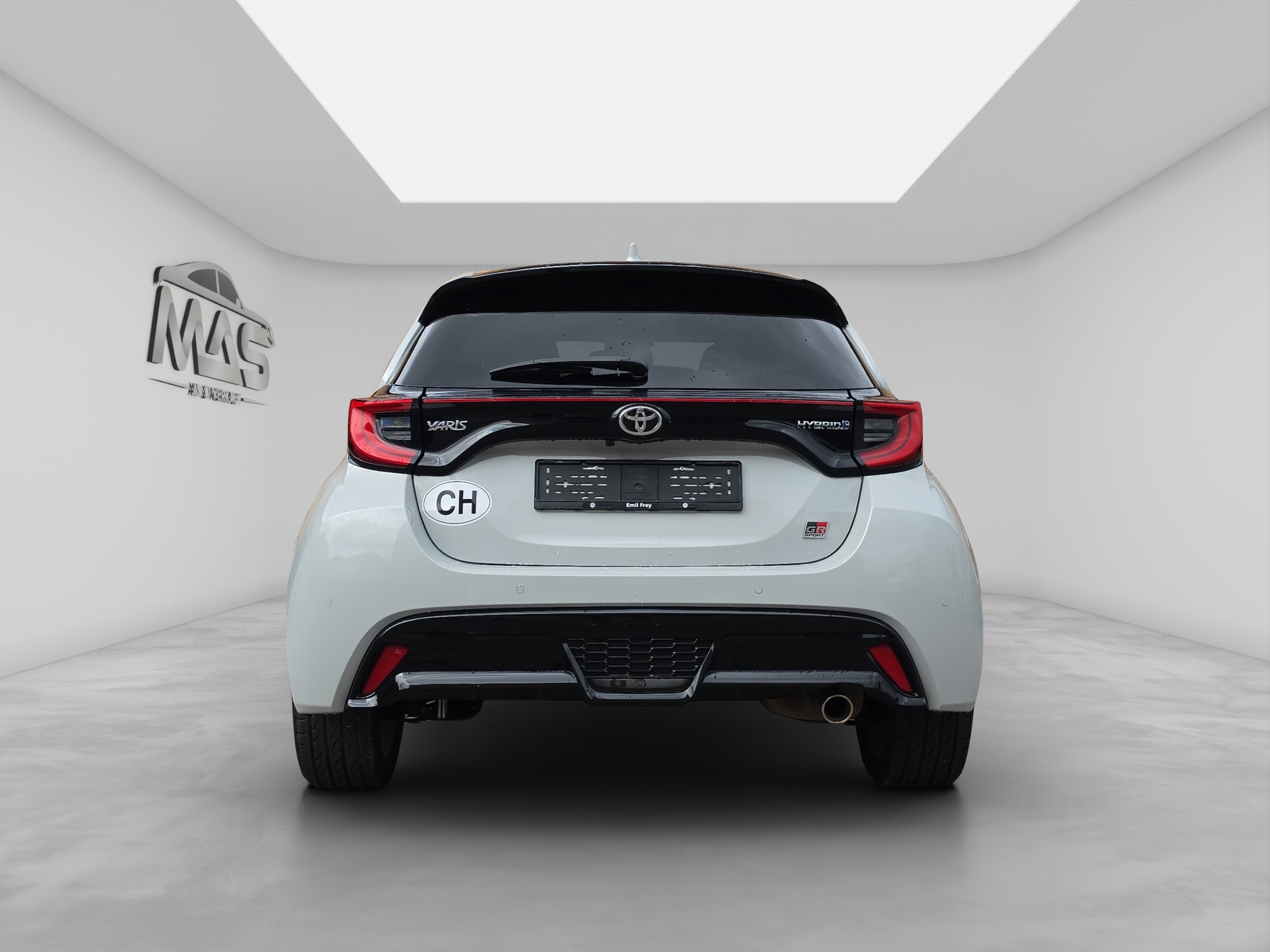 TOYOTA YARIS 5