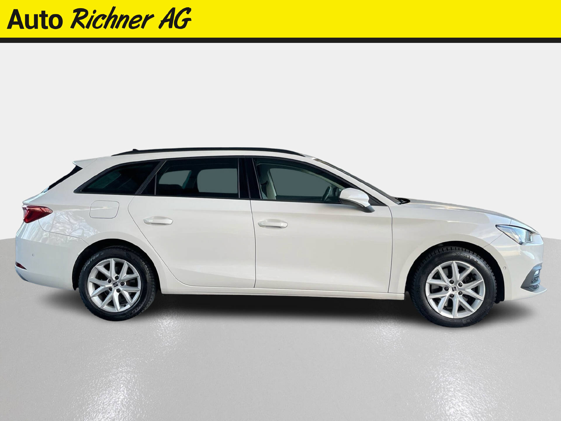 SEAT Leon ST 2.0 TDI Style DSG-2