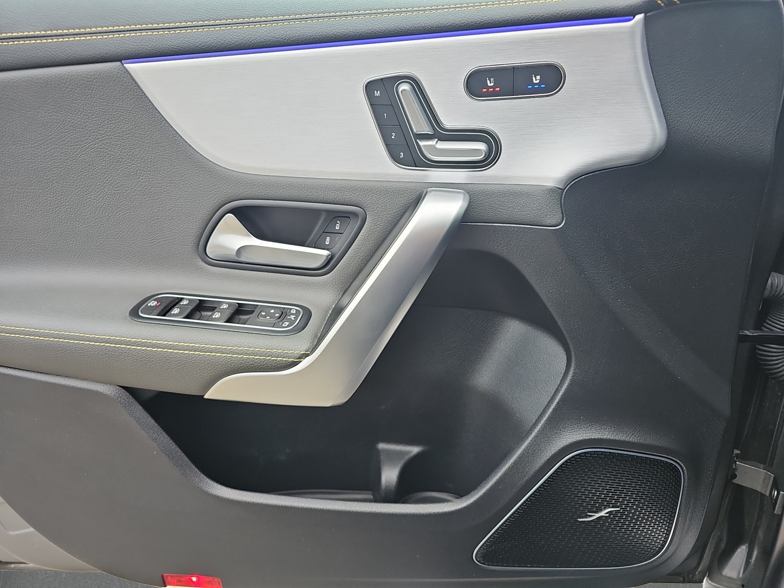 MERCEDES-BENZ A 45 S AMG 4Matic+ Speedshift - 15