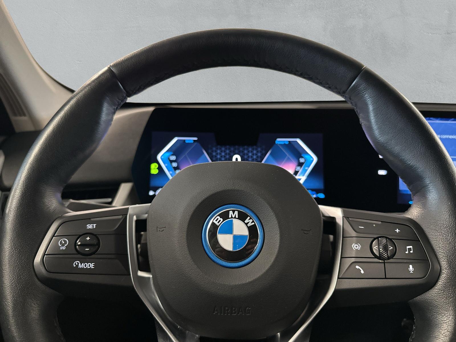 BMW X1 25e xDrive (CH) AHK 1.7T ** Action de Leasing à 1.9% ** - 19