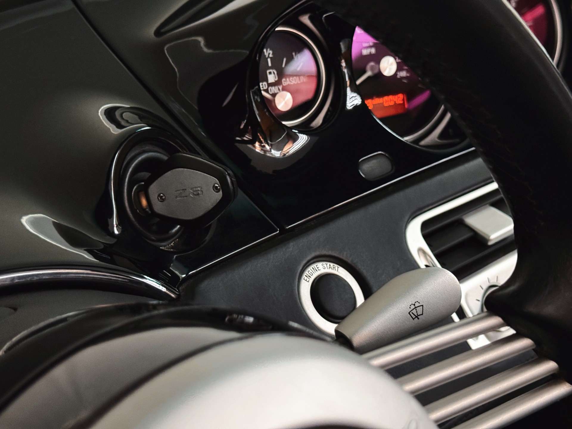 BMW Z8 Roadster - 27