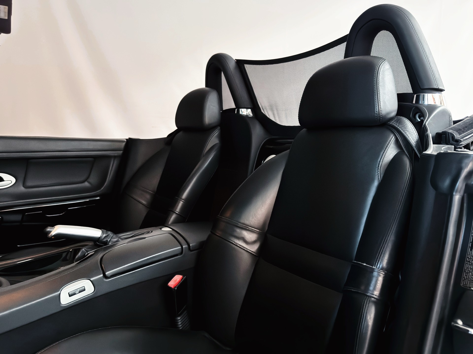 BMW Z8 Roadster - 16