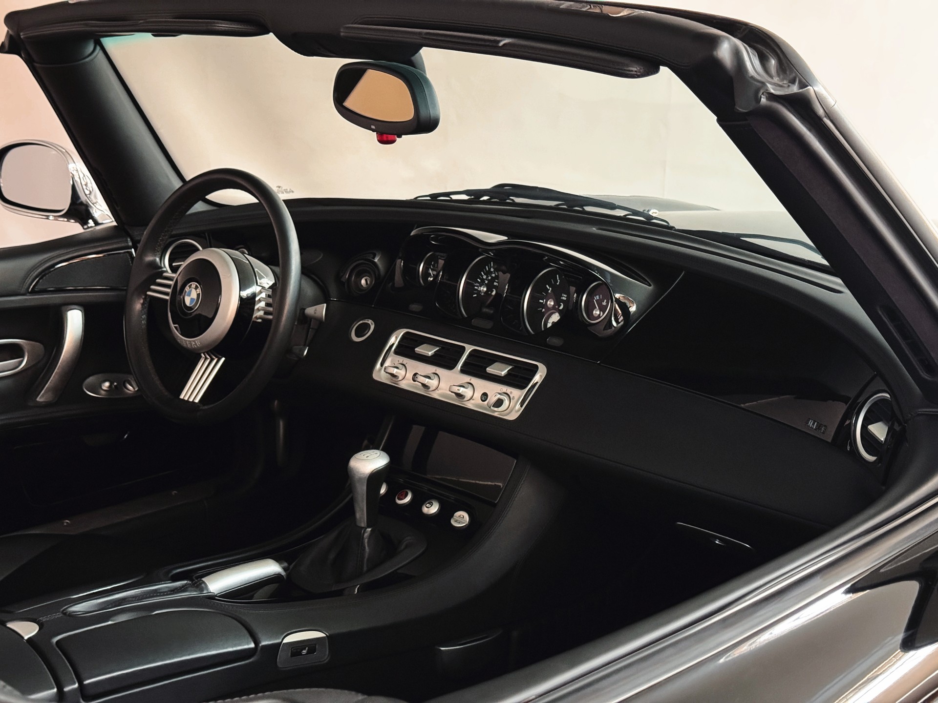 BMW Z8 Roadster - 21