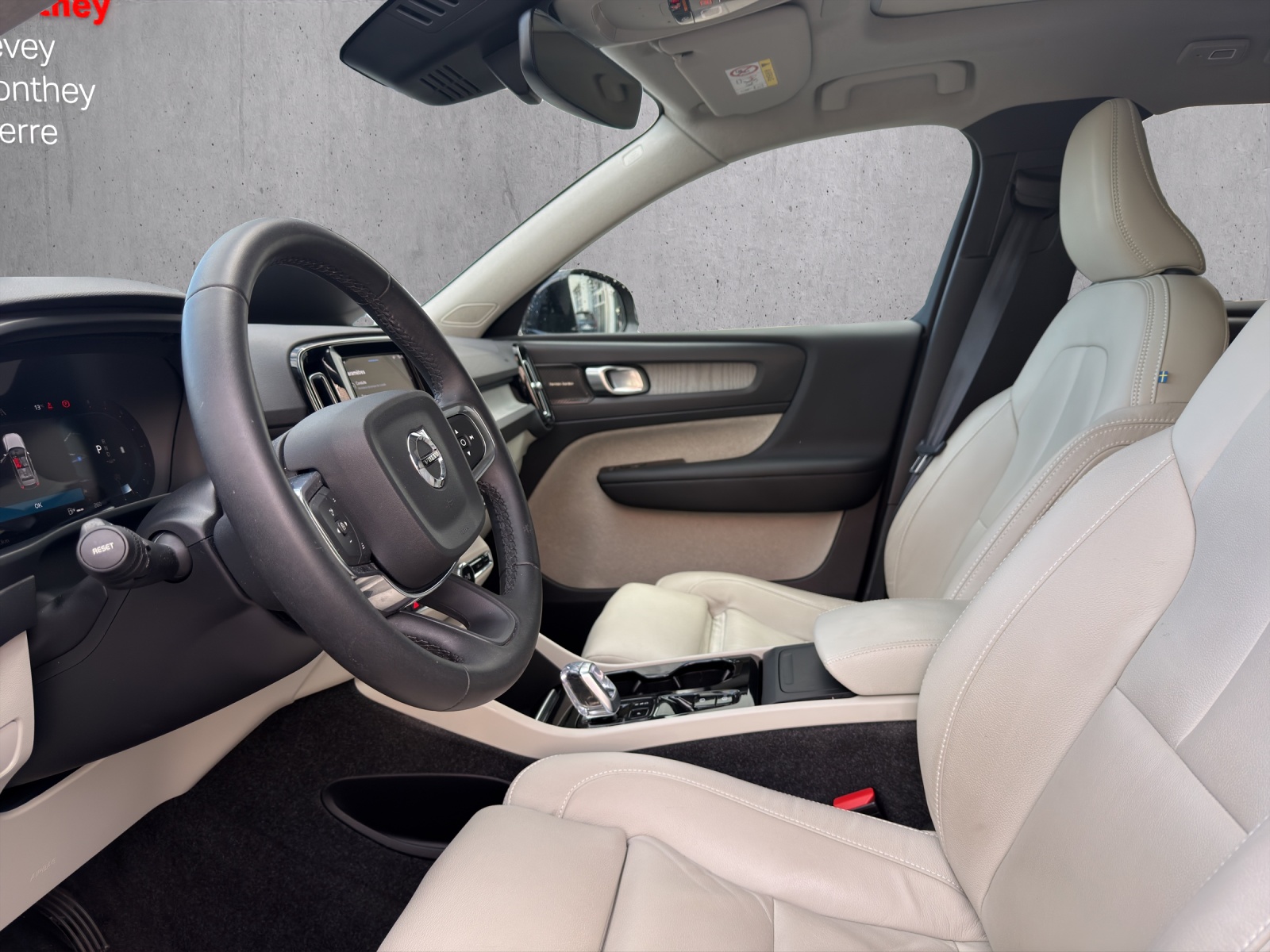 VOLVO XC40 B5 Benzin Mild Hybrid AWD Inscription Geartronic - 10