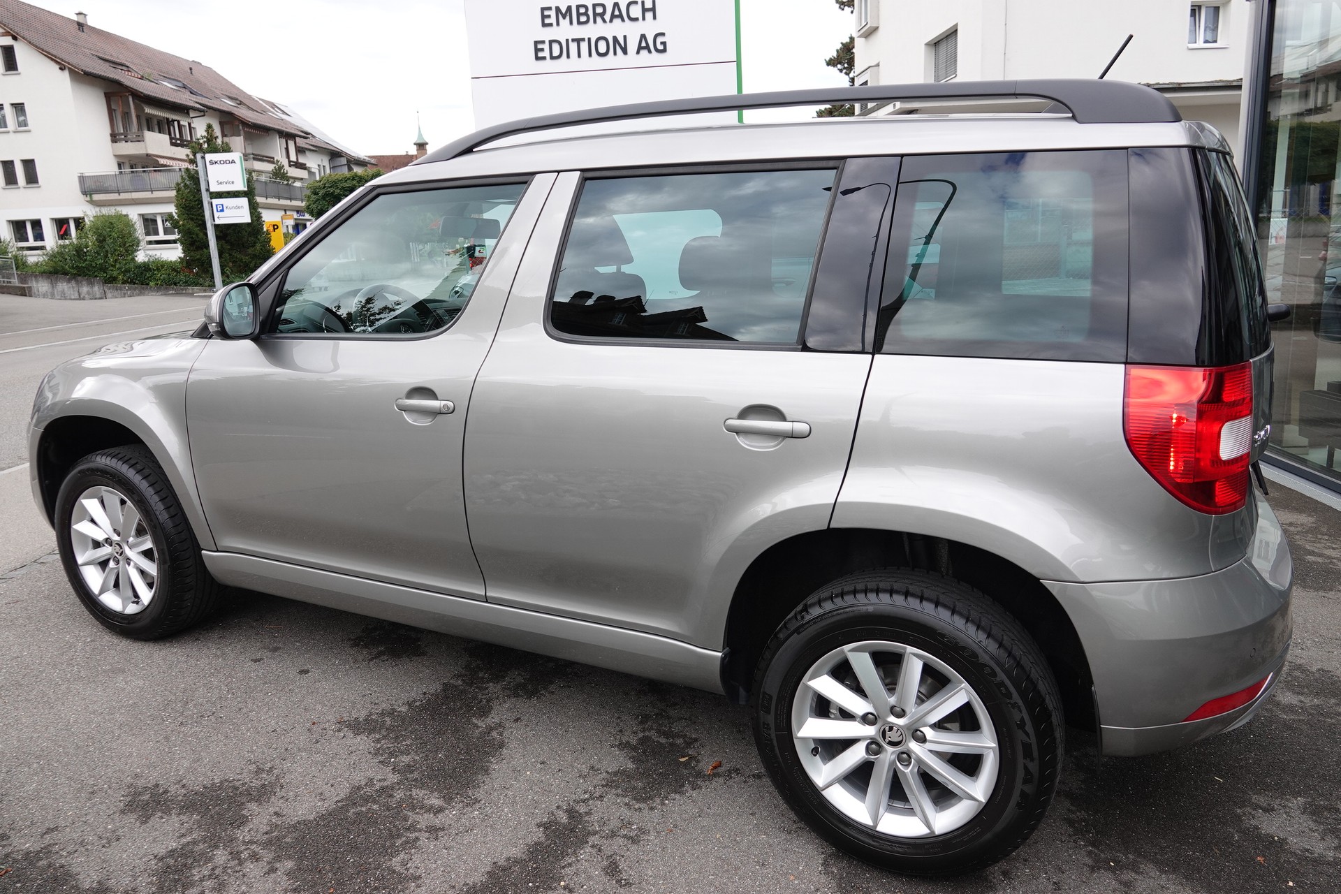 SKODA Yeti 1.2 TSI Active - 6