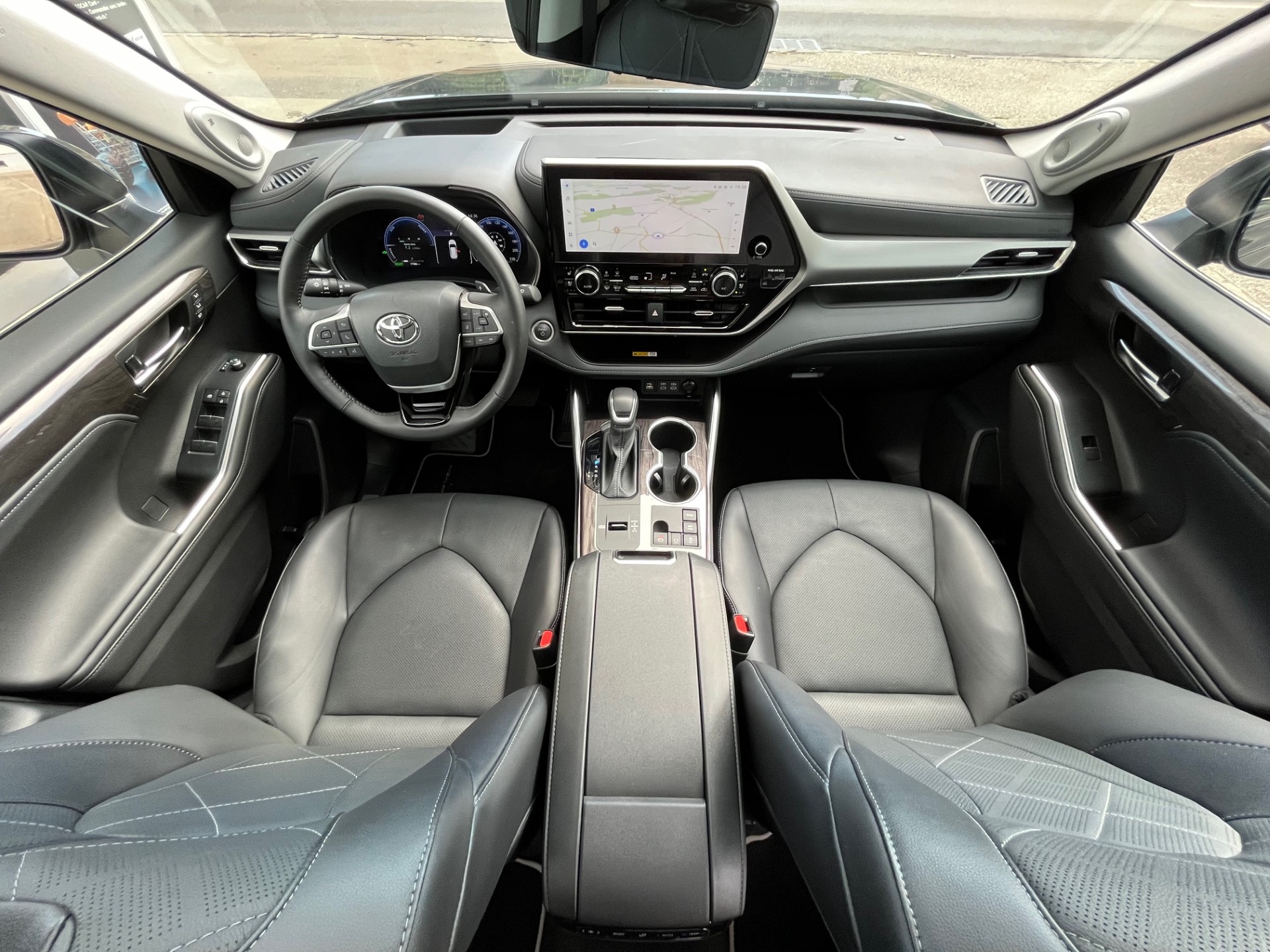 TOYOTA Highlander 2.5 HSD Premium e-CVT - 9