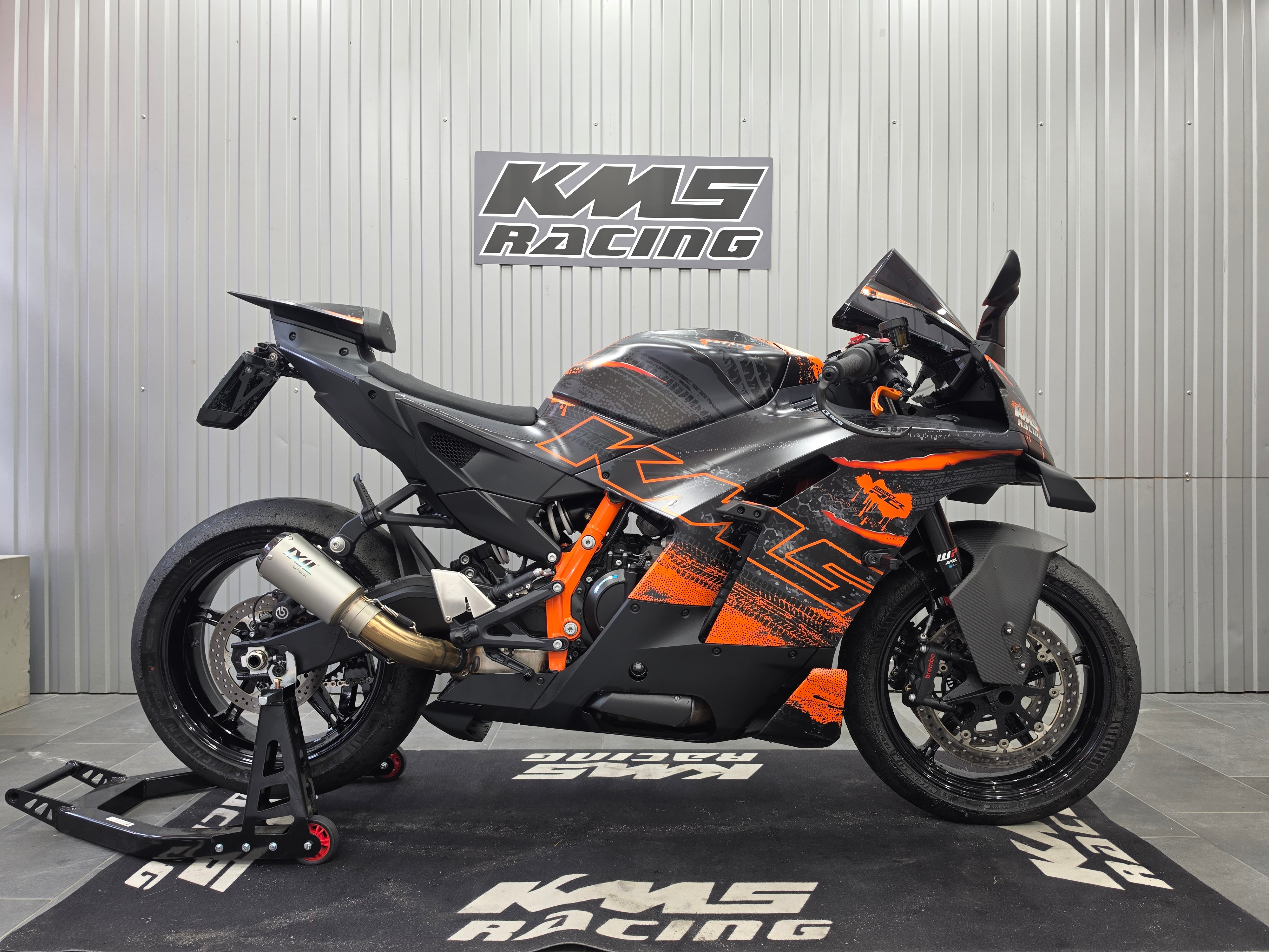 KTM 990